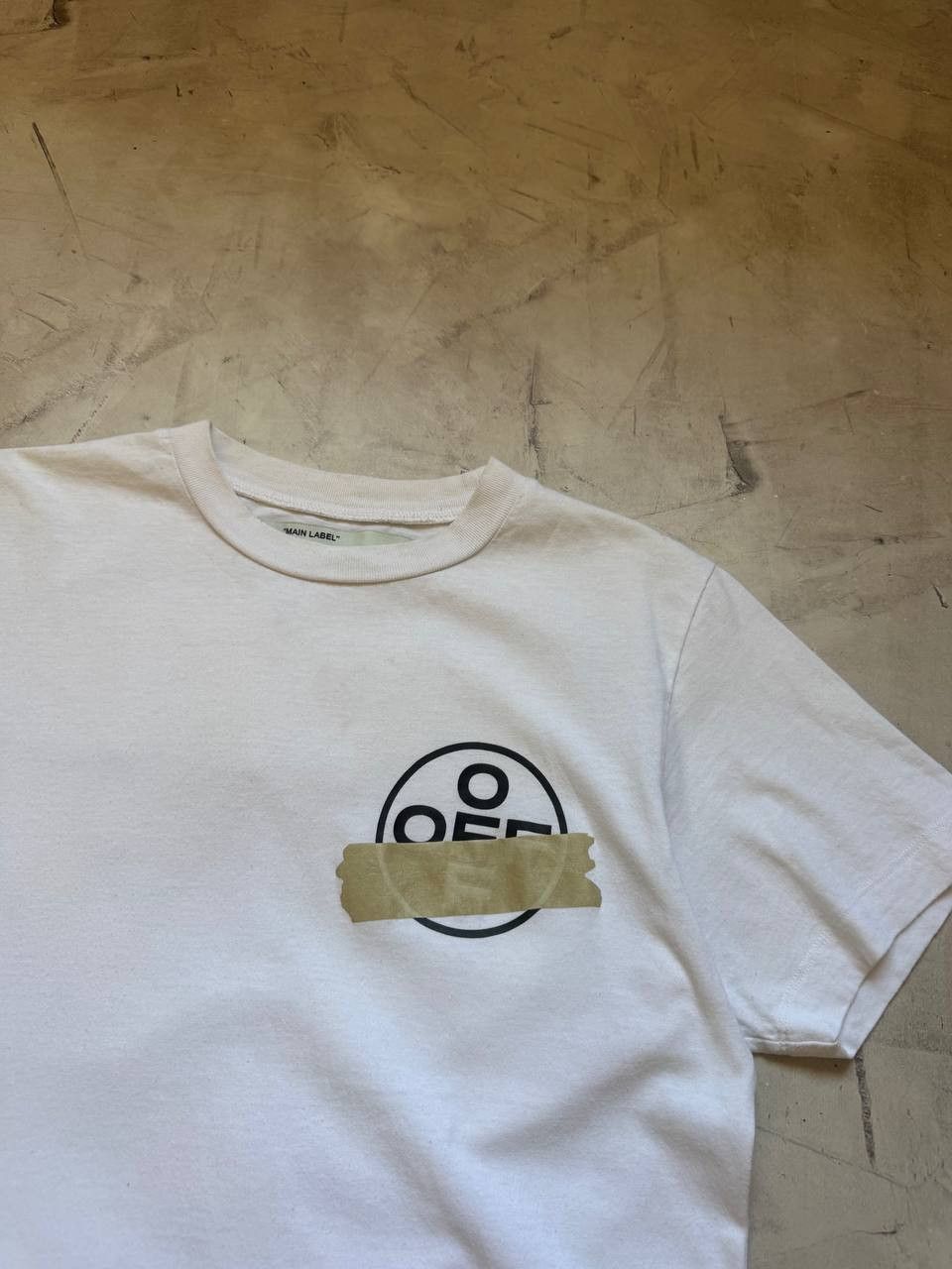 Off-White Off-white Tape arrow t-shirt Size US S / EU 44-46 / 1 - 3 Thumbnail
