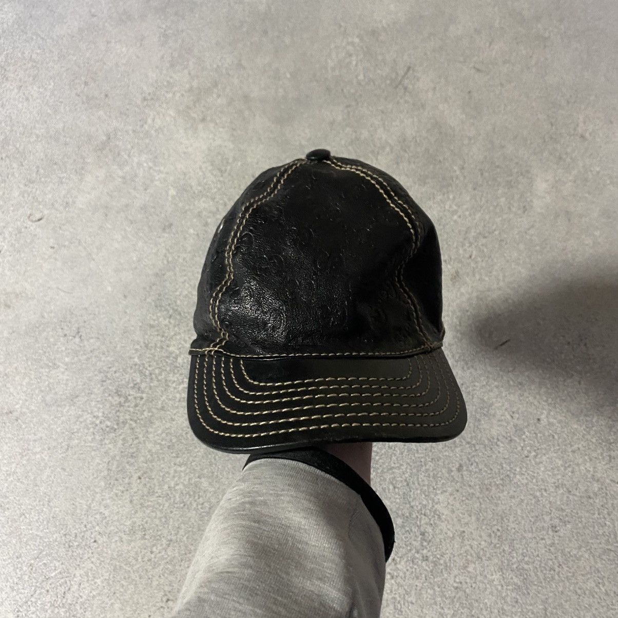 Gucci Gucci cap monogram leather rare luxury Icon logo Size ONE SIZE - 1 Thumbnail