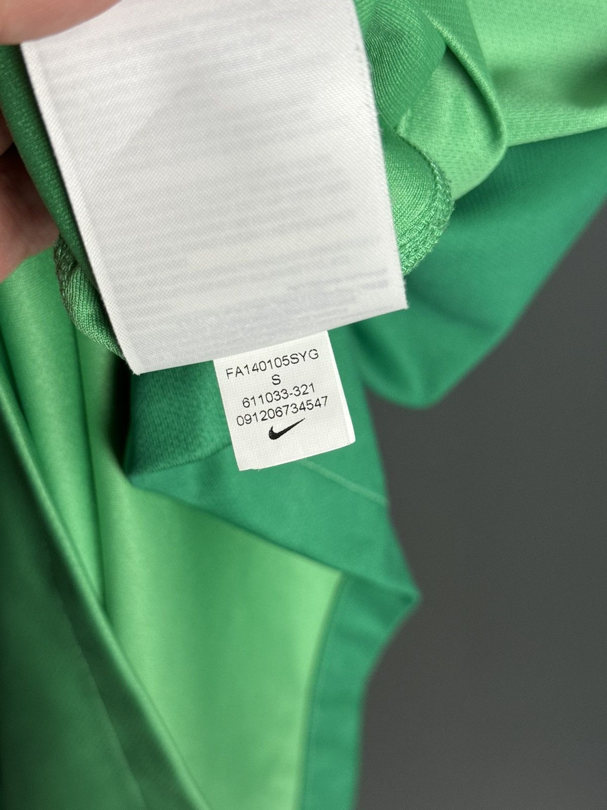 Nike Manchester United 14/15 Goalkeeper De Gea Football Jersey Size US S / EU 44-46 / 1 - 14 Thumbnail