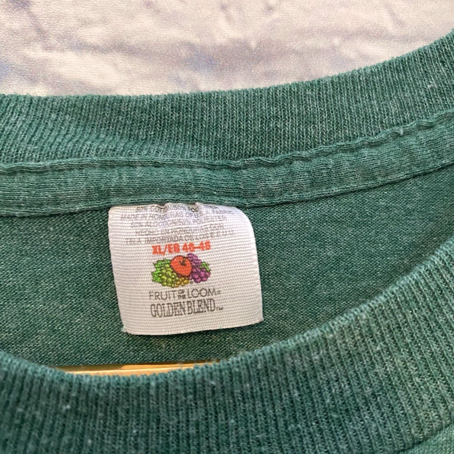 Fruit Of The Loom VINTAGE Lion King Simba Front Pocket T-Shirt Rafiki XL Mens Green Size US XL / EU 56 / 4 - 7 Thumbnail