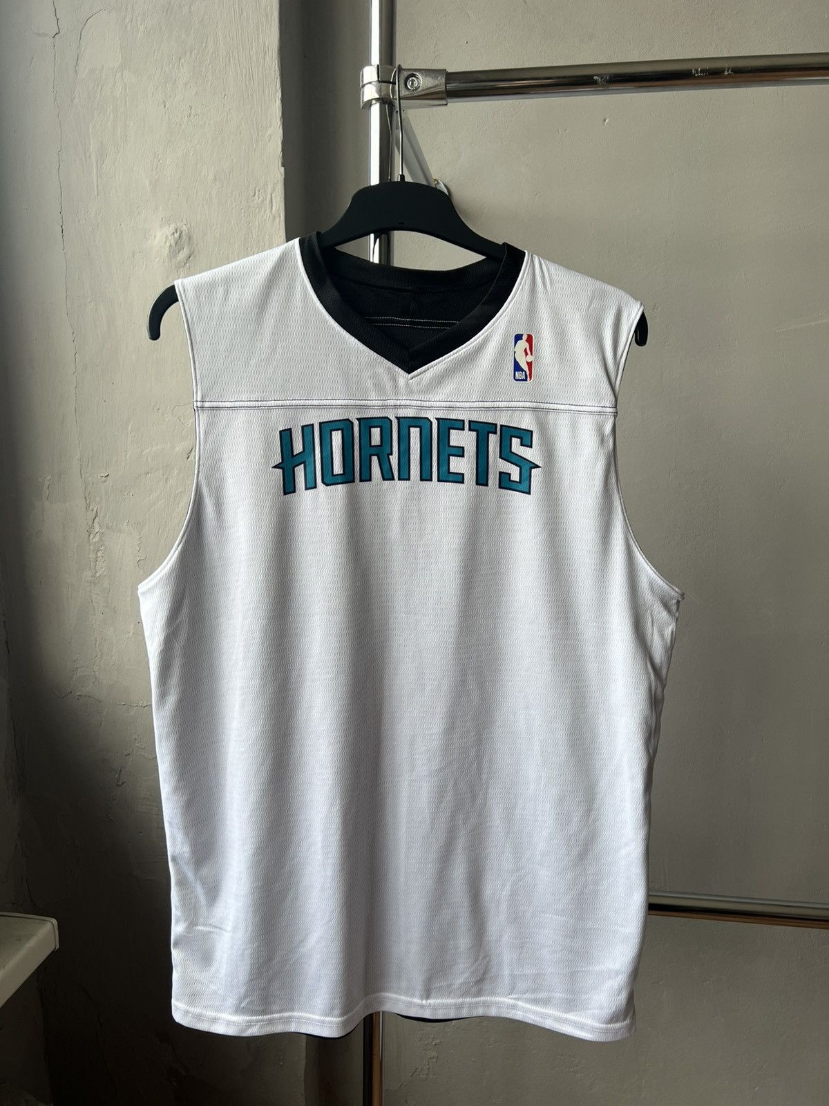 NBA 2020 Charlotte Hornets Alleson Athletic basketball jersey Size US L / EU 52-54 / 3 - 1 Thumbnail