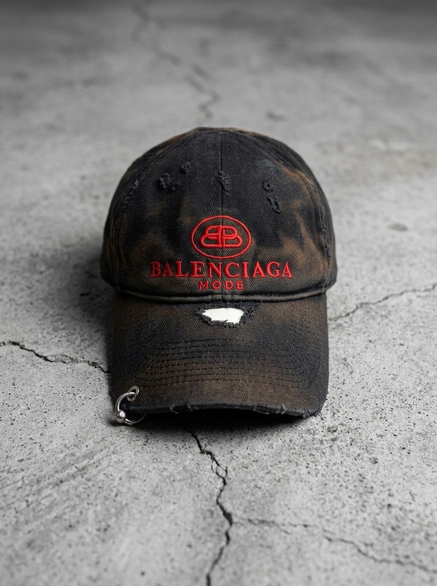 Balenciaga BALENCIAGA BB LOGO CAP | Grailed