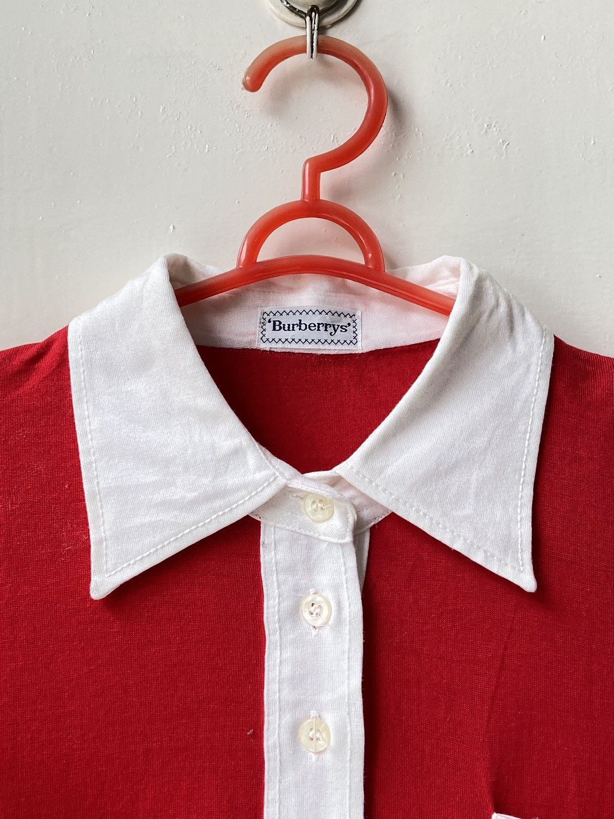 Burberry BURBERRYS Red T-shirt Size US XS / EU 42 / 0 - 5 Thumbnail