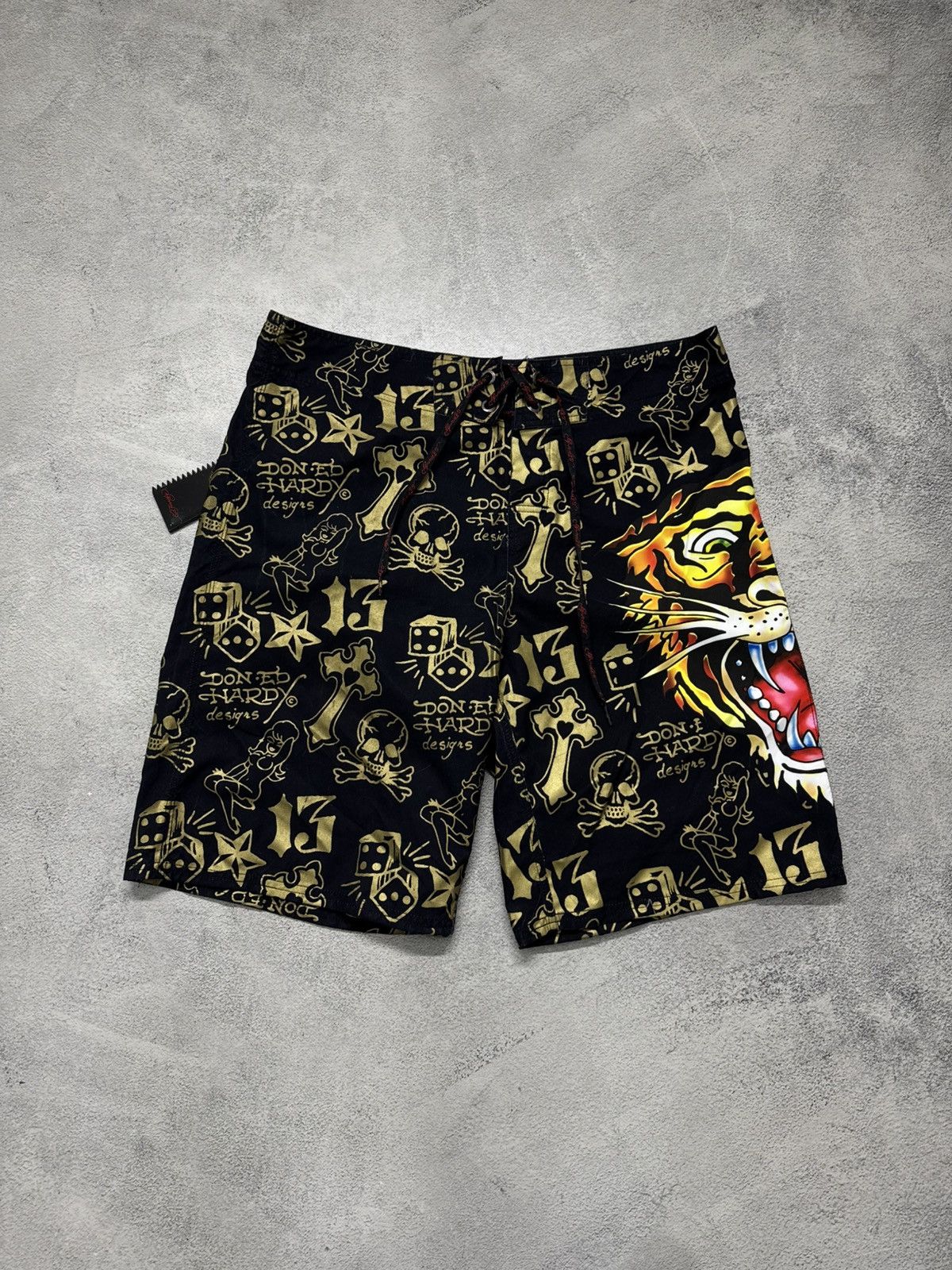 Ed Hardy Vintage Y2k Ed Hardy Tiger Shorts 00’s Size US 36 / EU 52 - 1 Thumbnail