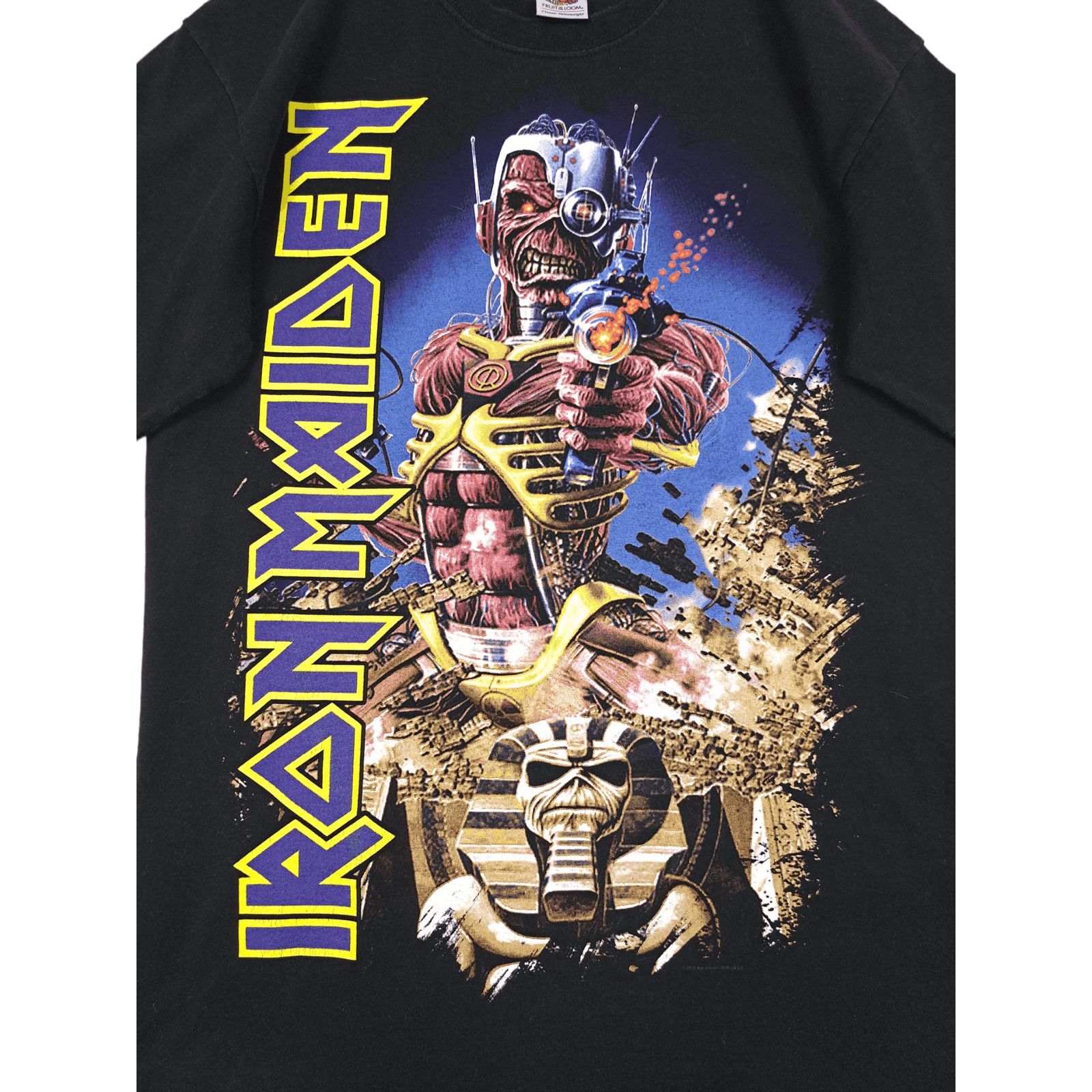 Band Tees × Iron Maiden × Vintage 00's Vintage Iron Maiden Big Print Black T-shirt Size US S / EU 44-46 / 1 - 3 Thumbnail