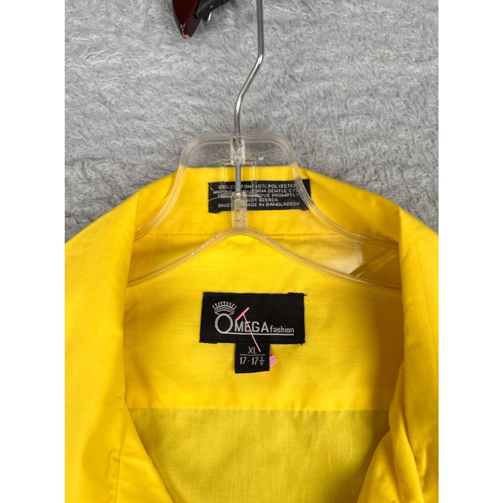 Omega Omega Fashion Guayabera Shirt Mens Adult 17.5 Yellow Cotton Polyester Blend 4 Pocket Button-Up Short Sleeve Casual Beach Classic 90s? Size US XXL / EU 58 / 5 - 6 Thumbnail