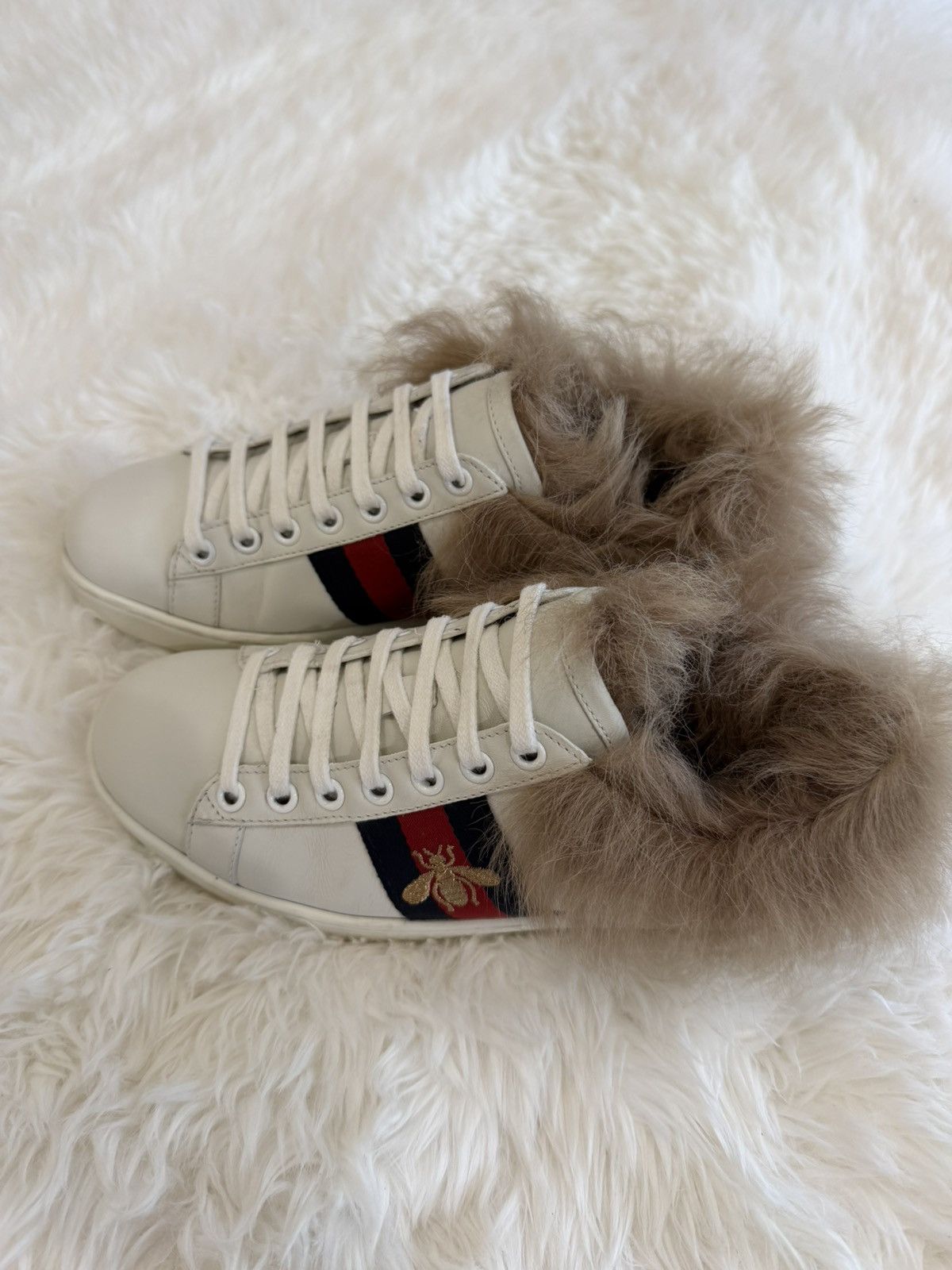 Gucci Gucci Ace Embroidered Fur-Lined Size US 5 / IT 35 - 1 Thumbnail