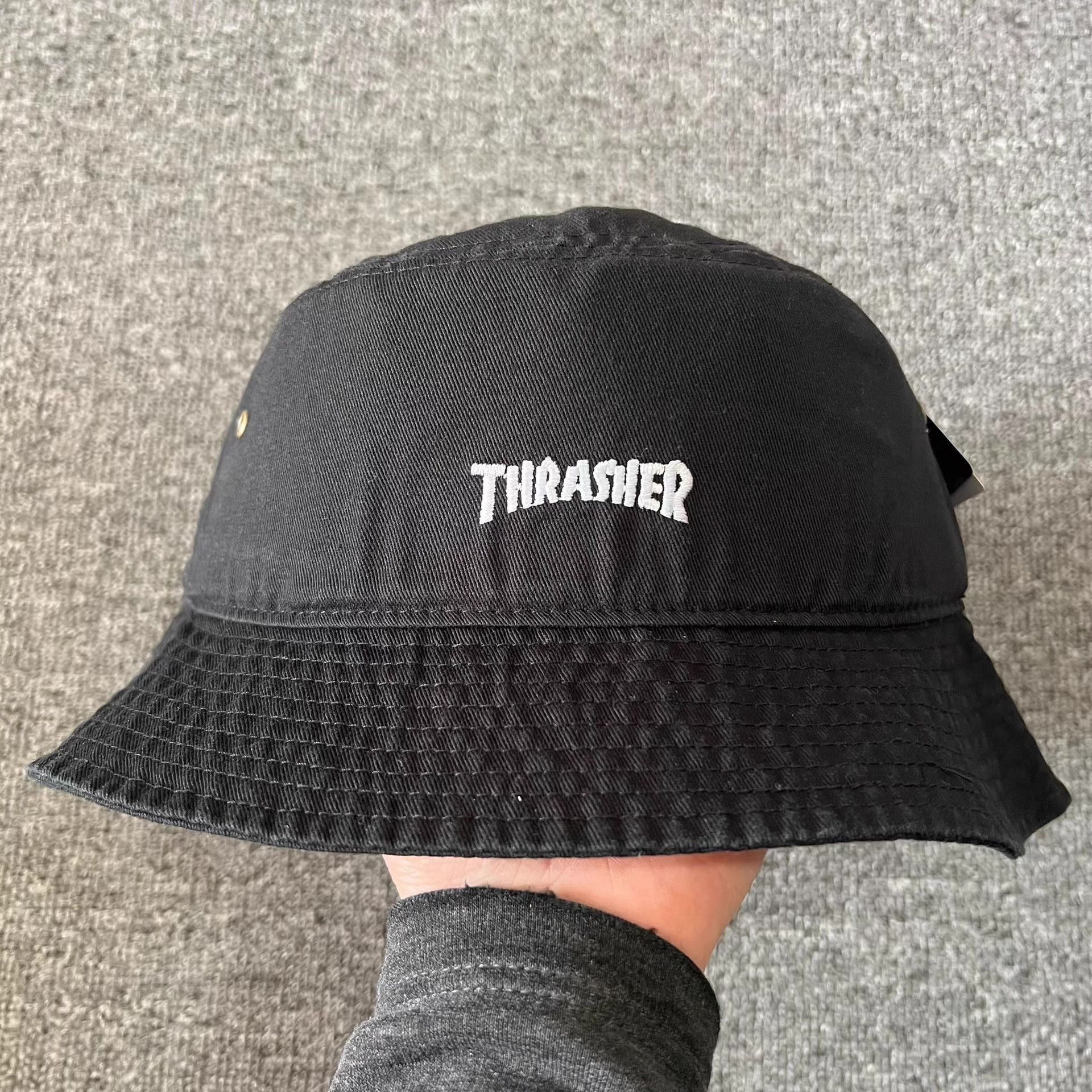Thrasher THRASHER x Newhattan Classic Embroidered Bucket Hat Q7 Size ONE SIZE - 1 Thumbnail