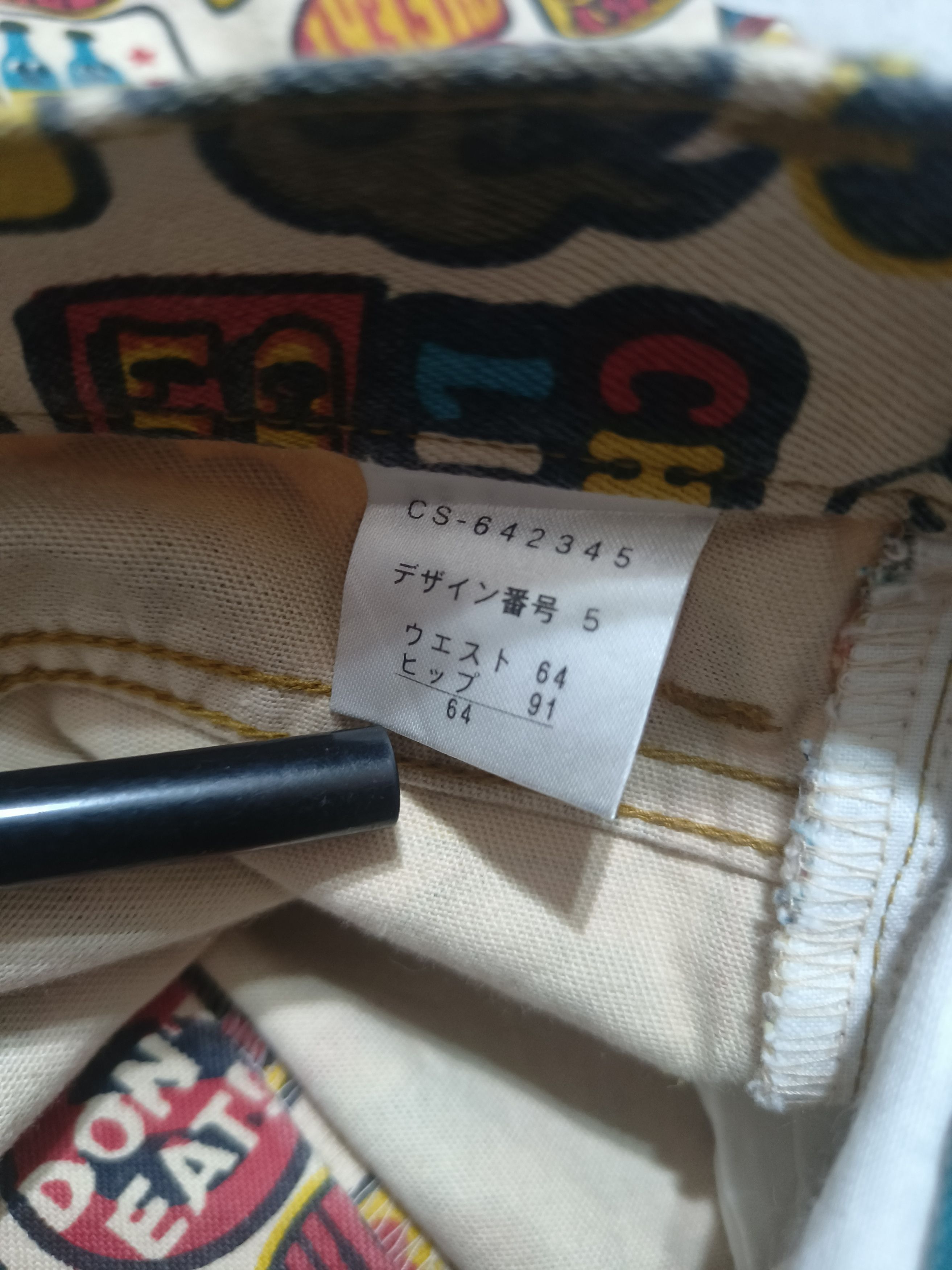 Japanese Brand Vintage Y2K CHEEKYLIBERI Pop Art Emoji AOP Jeans Pants Size 28" / US 6 / IT 42 - 8 Thumbnail
