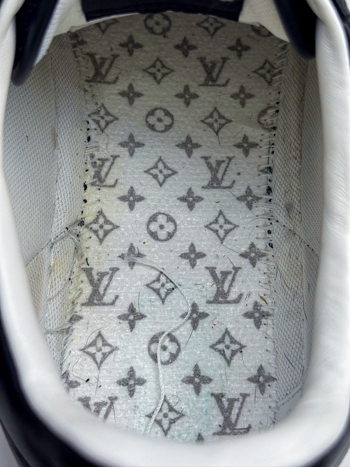 Louis Vuitton Louis Vuitton Rivoli Monogram Leather Sneakers Size US 11 / EU 44 - 20 Thumbnail