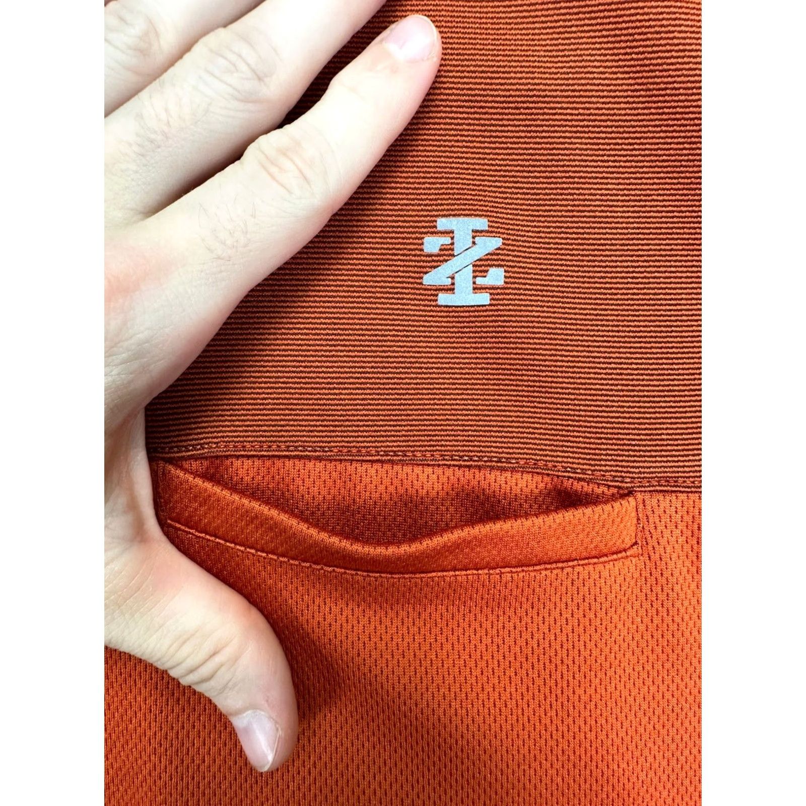 Izod IZOD Golf Polo Shirt Mens Large Colorblock Short Sleeve Orange/Red Polo Pocket Logo Rugby Facebook Size US L / EU 52-54 / 3 - 6 Thumbnail