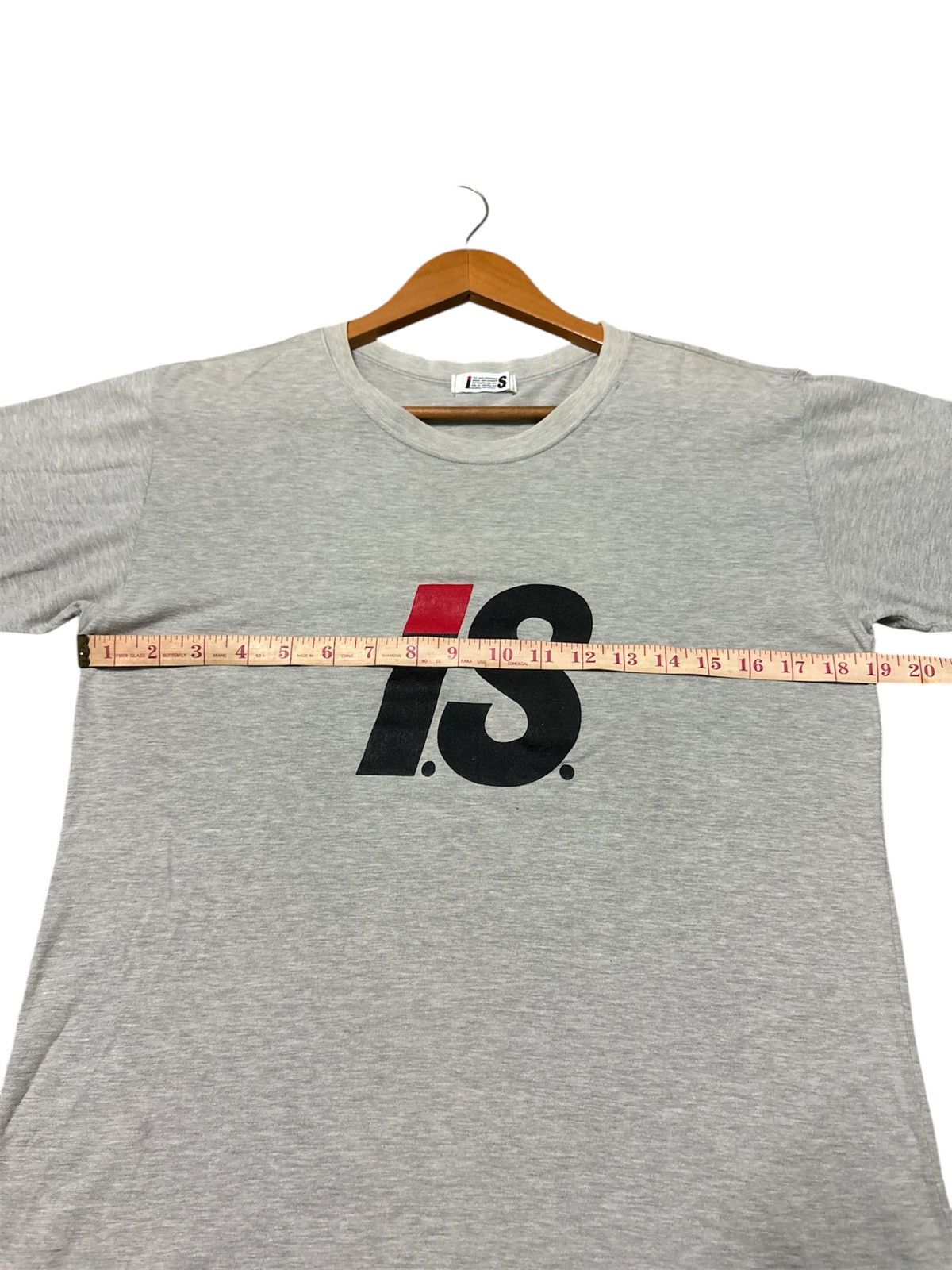 Issey Miyake ‼️RARE‼️VINTAGE ISSEY MIYAKE ‘IS’ BIG LOGO TSHIRT TEE🔥 Size US M / EU 48-50 / 2 - 8 Thumbnail