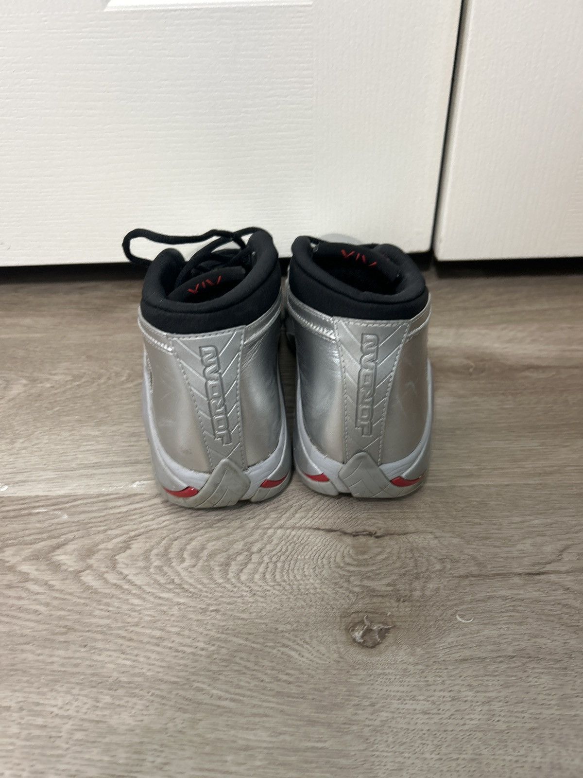 Jordan Brand × Nike Jordan 14 size 7.5 men/9.5 women Size US 7.5 / EU 40-41 - 4 Thumbnail