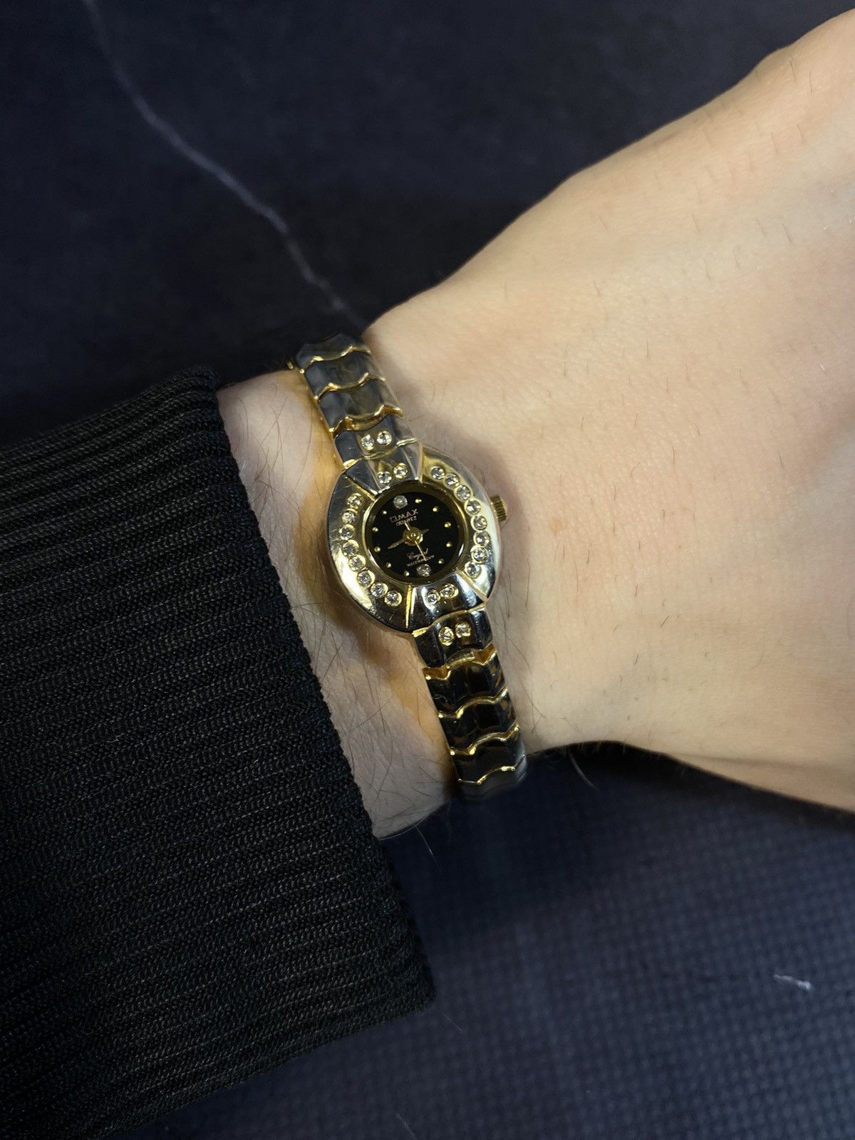 Japanese Brand × Vintage Crystal Black Dial Bracelet Watch with Rhinestones Size ONE SIZE - 2 Thumbnail