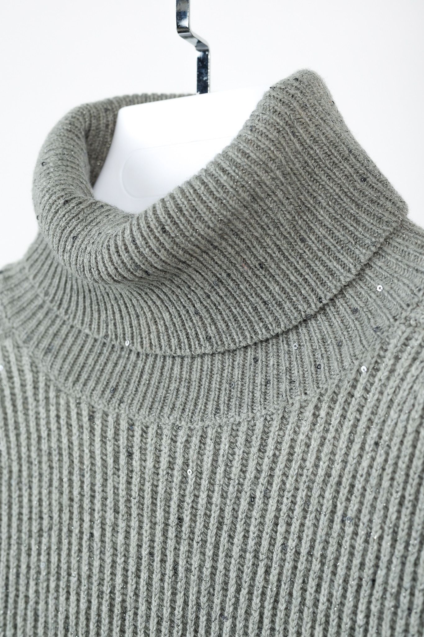 Brunello Cucinelli Brunello Cucinelli Cashmere-Blend Sequin Turtleneck Sweater Size M / US 6-8 / IT 42-44 - 7 Thumbnail