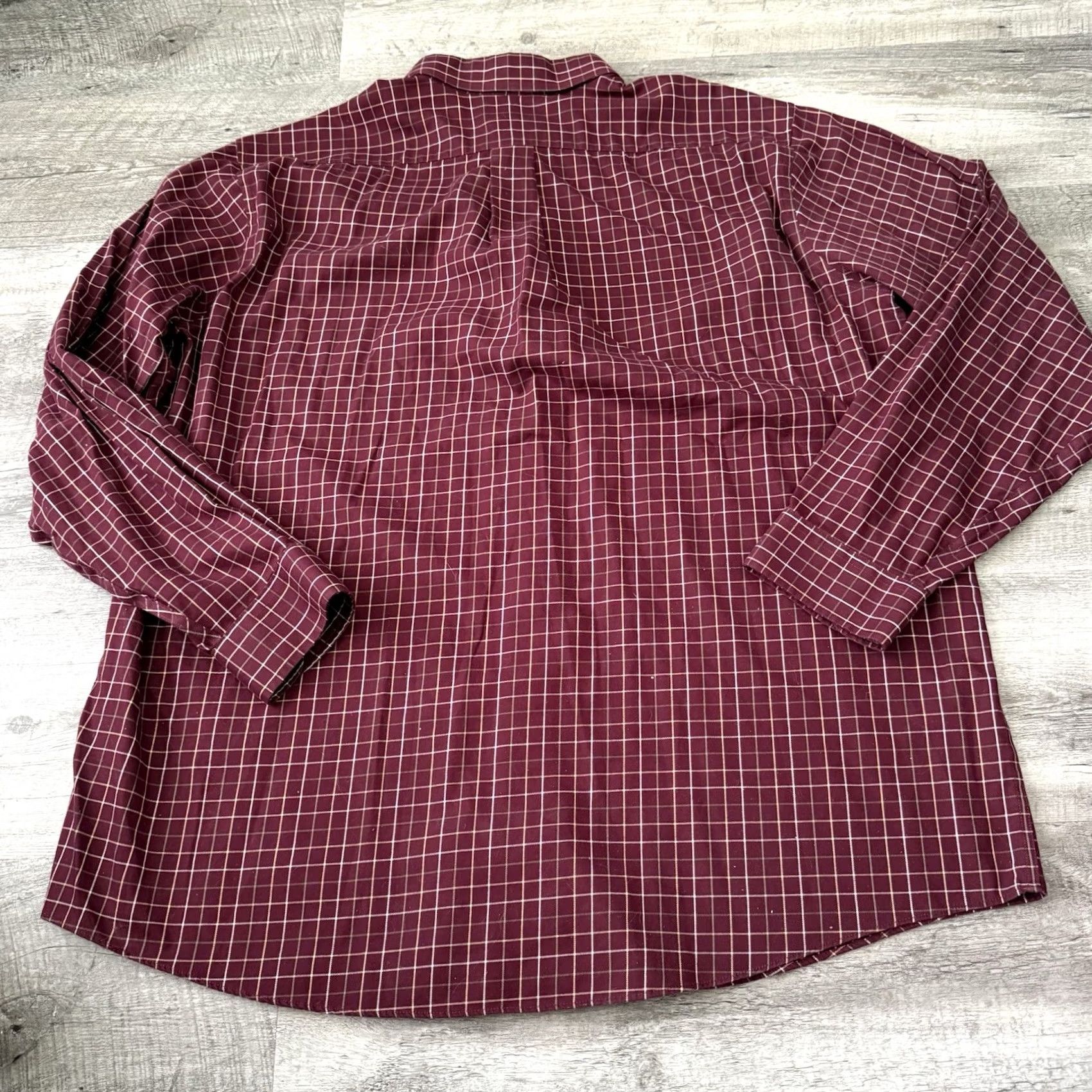 Vintage L.L. Bean Shirt Mens XL Wine Check Wrinkle Free Traditional Fit Button-Up Size US XL / EU 56 / 4 - 5 Thumbnail