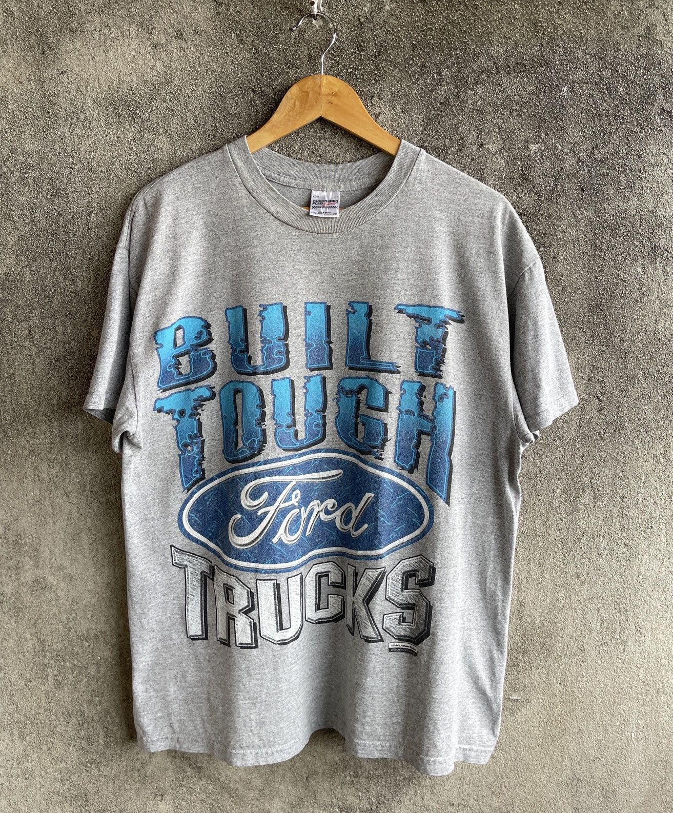 Ford Vintage 90s🔥BUILT TOUCH FORD TRUCKS🔥SpellOut Logo Tshirt Size US L / EU 52-54 / 3 - 1 Thumbnail