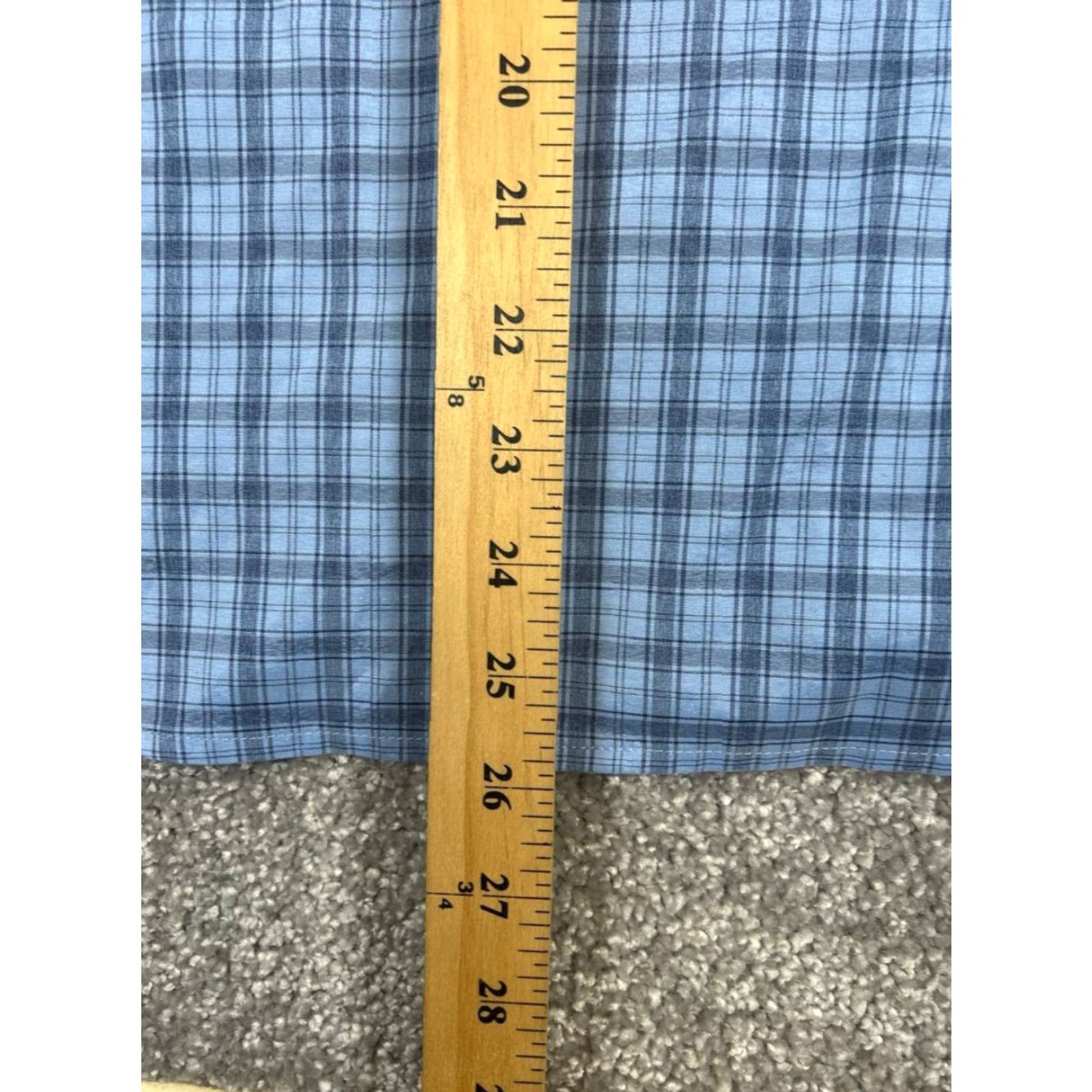 Vintage L.L.Bean Shirt Mens Small Blue Button Up Hiking Quick Dry Casual Plaid Pattern Long Sleeve Button-Up Collared Mens Regular Blue 90s? Size US S / EU 44-46 / 1 - 7 Thumbnail