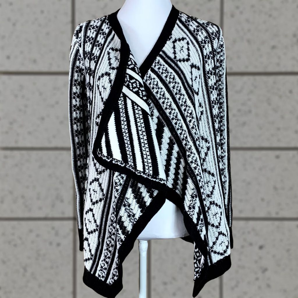 Aeropostale Aeropostale Cardigan Sweater Size S Black White Knit Blazer Cover Up Soft Womens Size S / US 4 / IT 40 - 1 Thumbnail