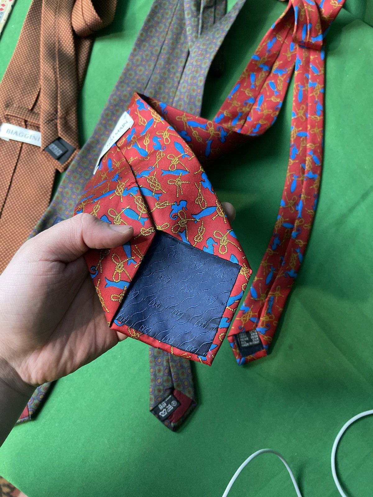 Kenzo × Vintage × Yves Saint Laurent lot of 5 vintage tie Burberrys, YSL, KENZO, made in Italy Size ONE SIZE - 14 Thumbnail