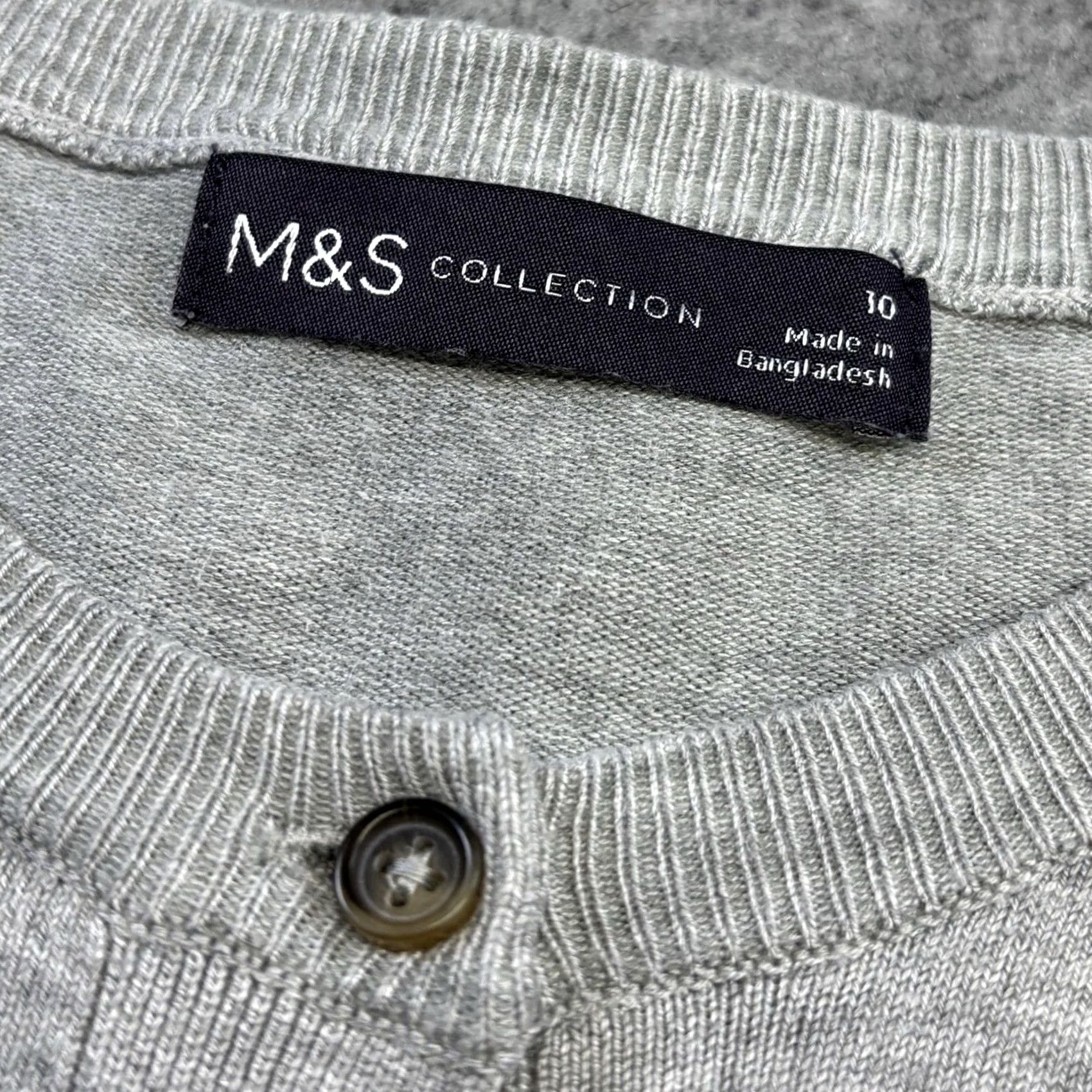 Marks & Spencer M&S Cardigan UK10 grey star pattern long sleeve women’s Button Front Pre Loved Size L / US 10 / IT 46 - 4 Thumbnail
