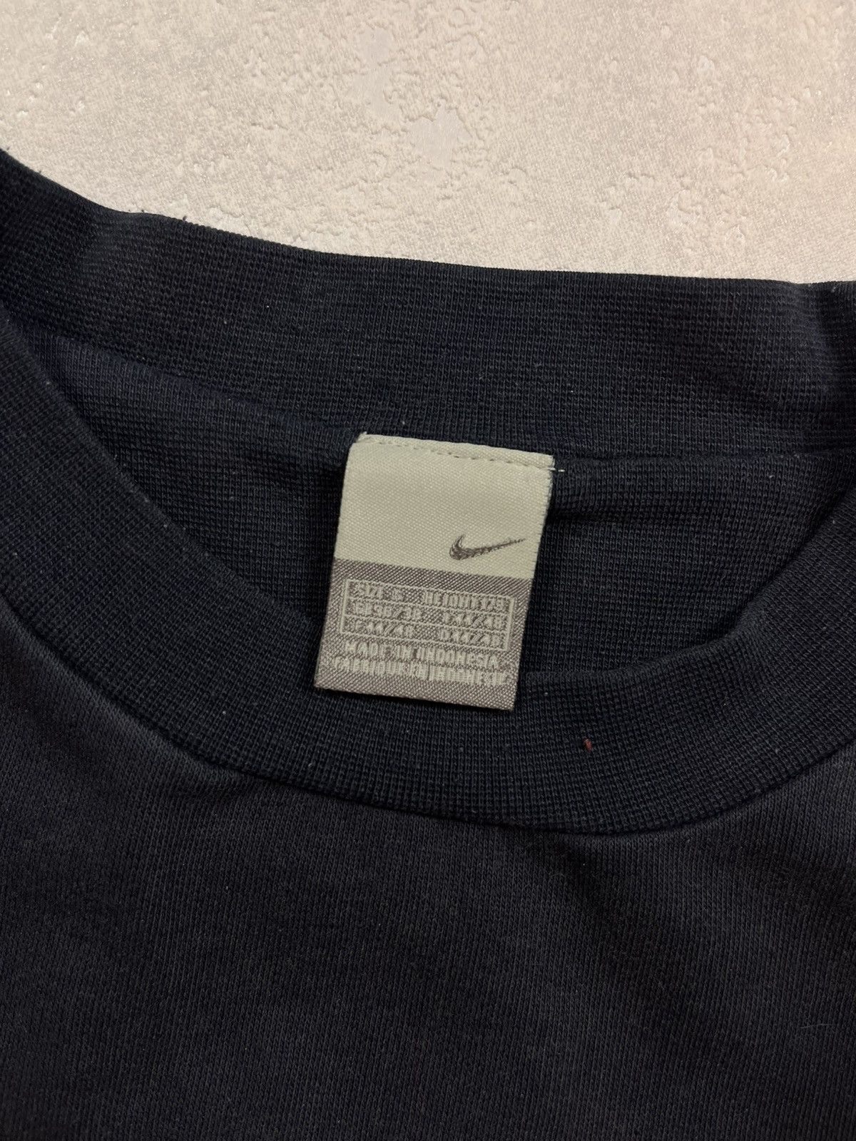 Nike 90’s NIKE AIR BIG CENTRAL SWOOSH LOGO Y2K RETRO CREWNECK Size US S / EU 44-46 / 1 - 3 Thumbnail