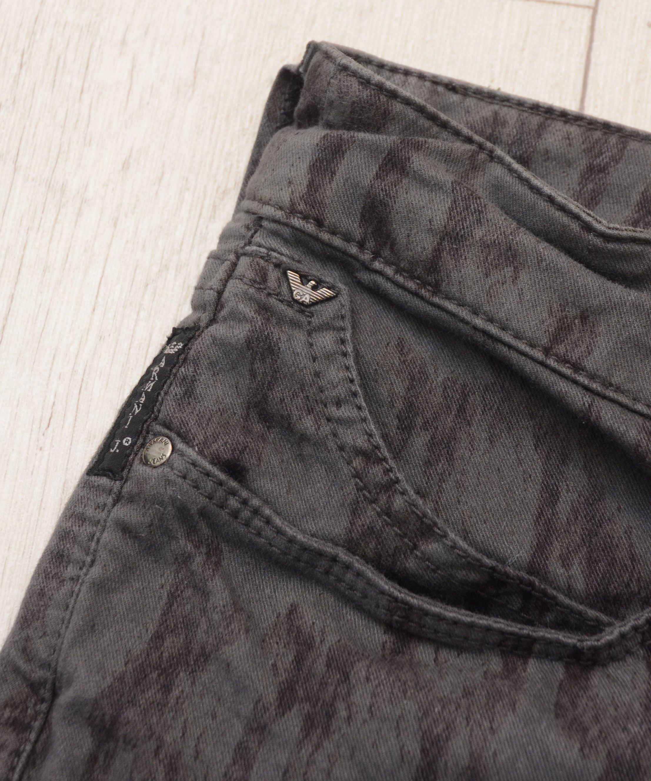 Armani × Emporio Armani × Vintage Armani Jeans Snake Print Denim Skinny Slim Y2K Womenswear Size 27" / US 4 / IT 40 - 5 Thumbnail