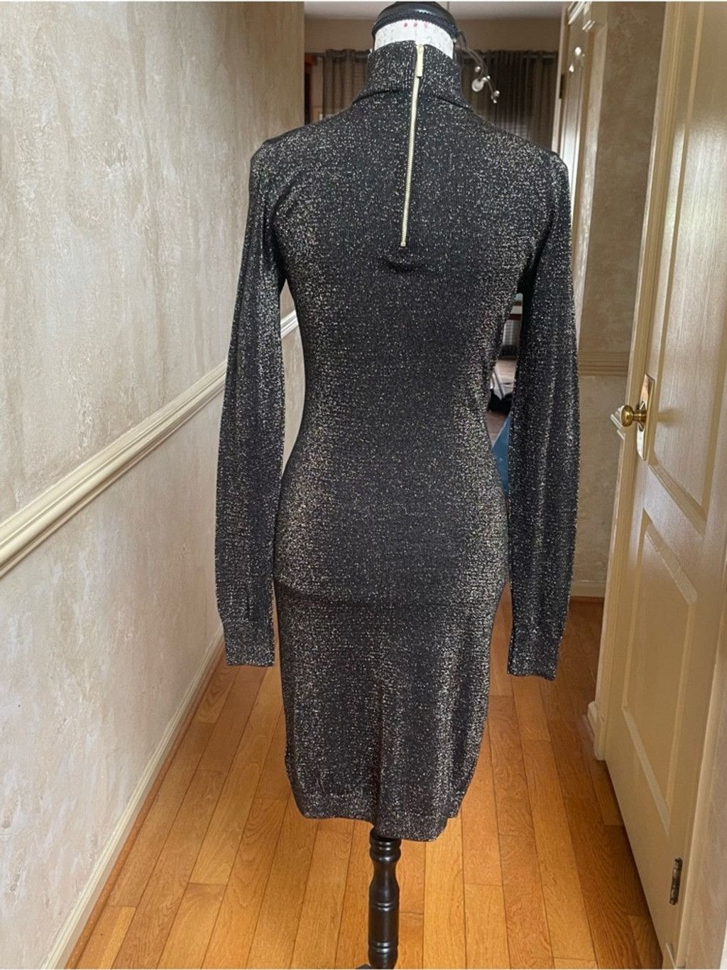 Michael Kors Michael Kors Black Gold Lurex Midi Dress NWT XS Glamour Size XS / US 0-2 / IT 36-38 - 5 Thumbnail