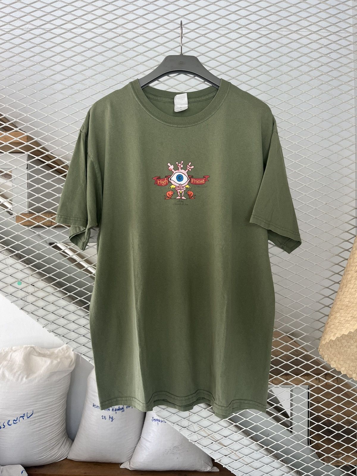 Vintage Vintage High Priest Of The Church Of Joe 2004’s T-shirt Size US XL / EU 56 / 4 - 2 Thumbnail