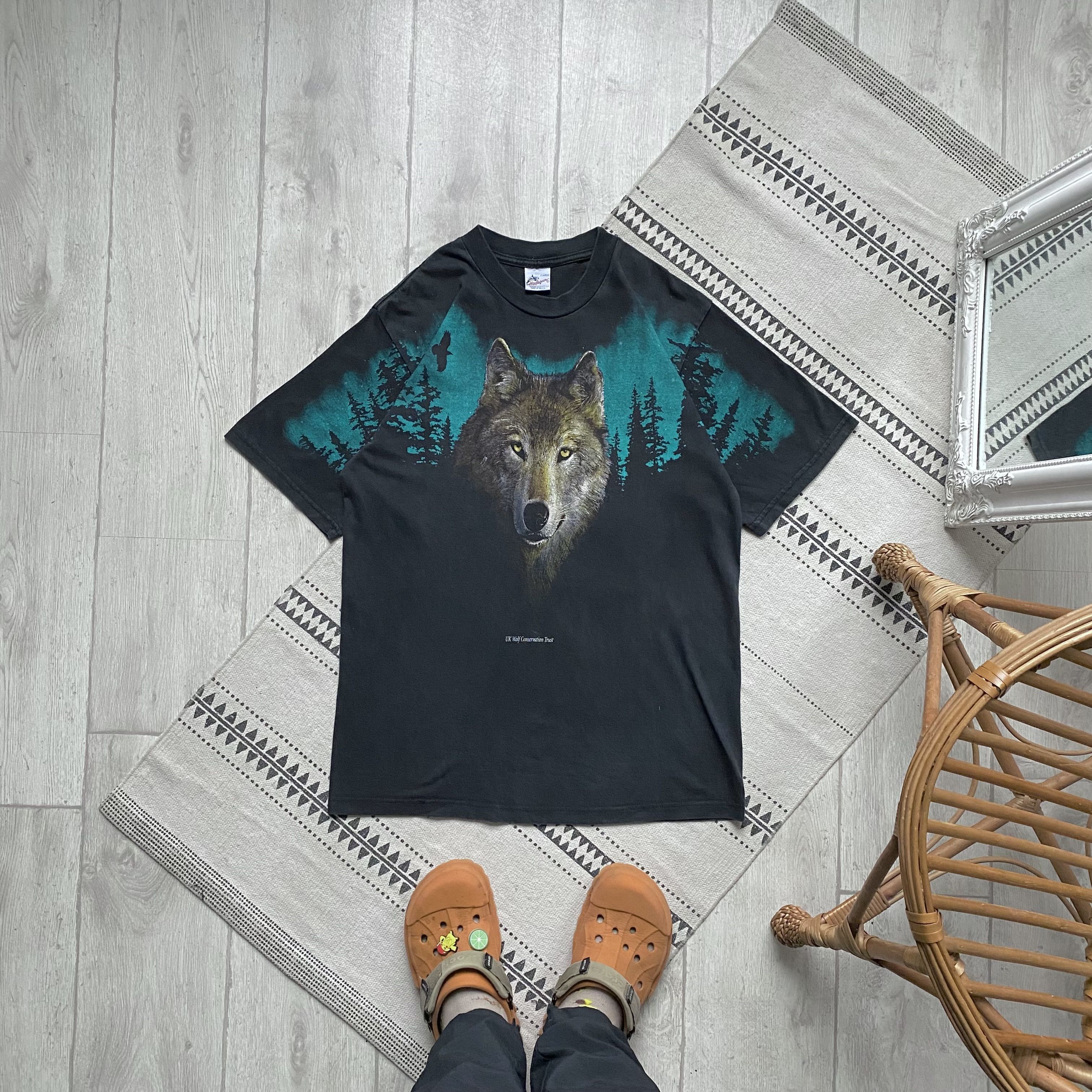 Hanes 🐺 Vintage 90s Faded Animal Wolf Forest tee USA Mounain Size US M / EU 48-50 / 2 - 1 Thumbnail