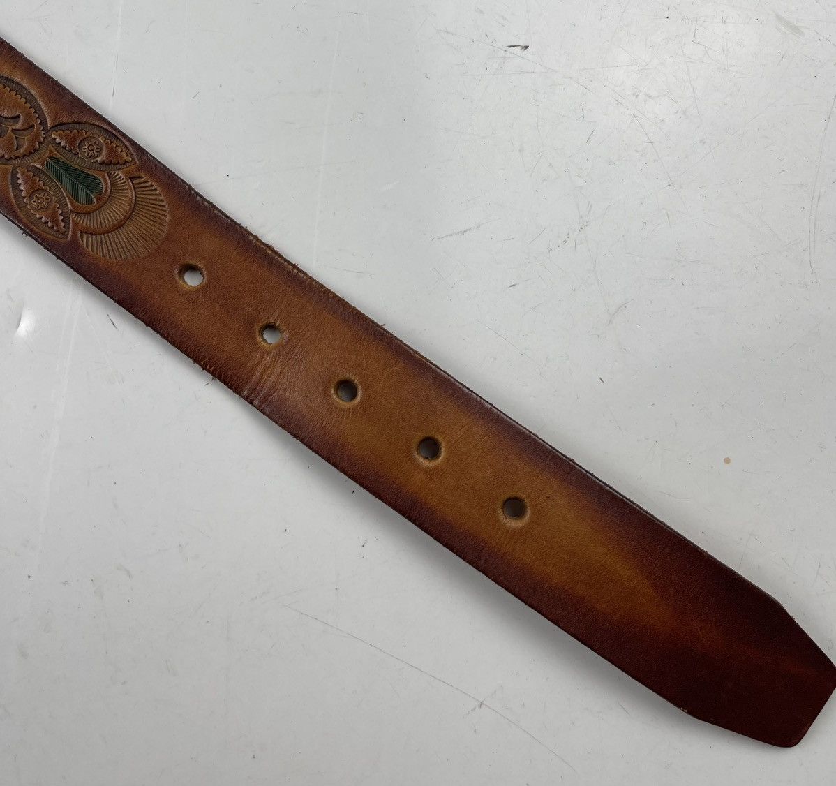 Other rare design leather belt tc40 Size 32 - 3 Thumbnail