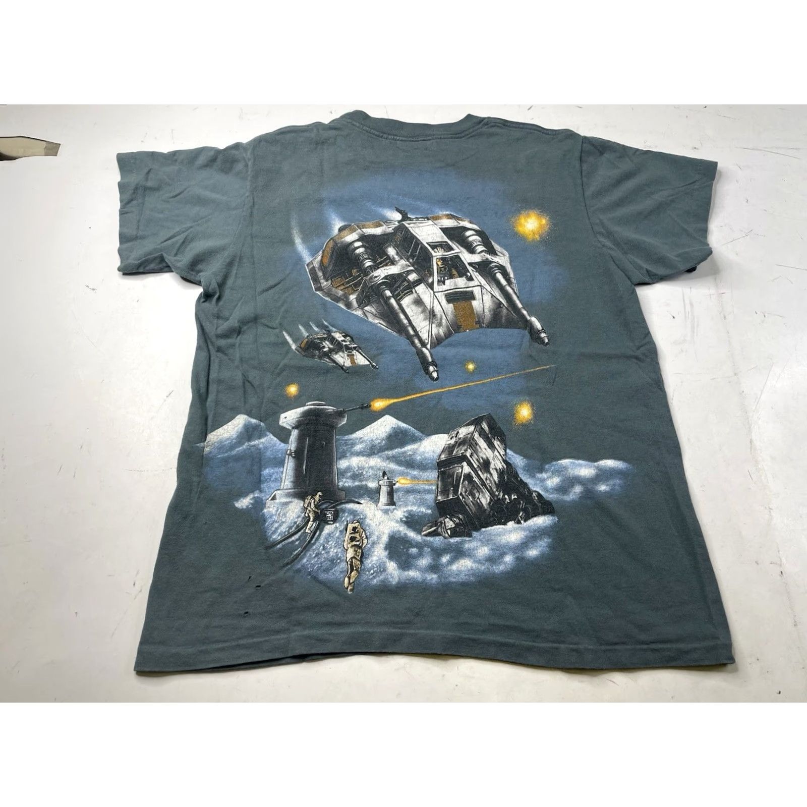 Star Wars VINTAGE Star Wars T-Shirt Luke Skywalker AT-AT Walkers Hoth Large M Blue Gray 1990s USA Mens/Womens (Unisex) Size US M / EU 48-50 / 2 - 2 Thumbnail