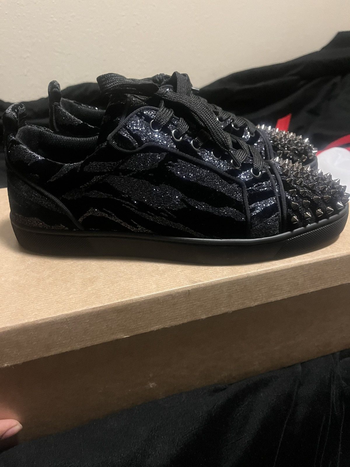 Christian Louboutin Louis Junior Spikes orlato flat Size US 8 / EU 41 - 2 Thumbnail