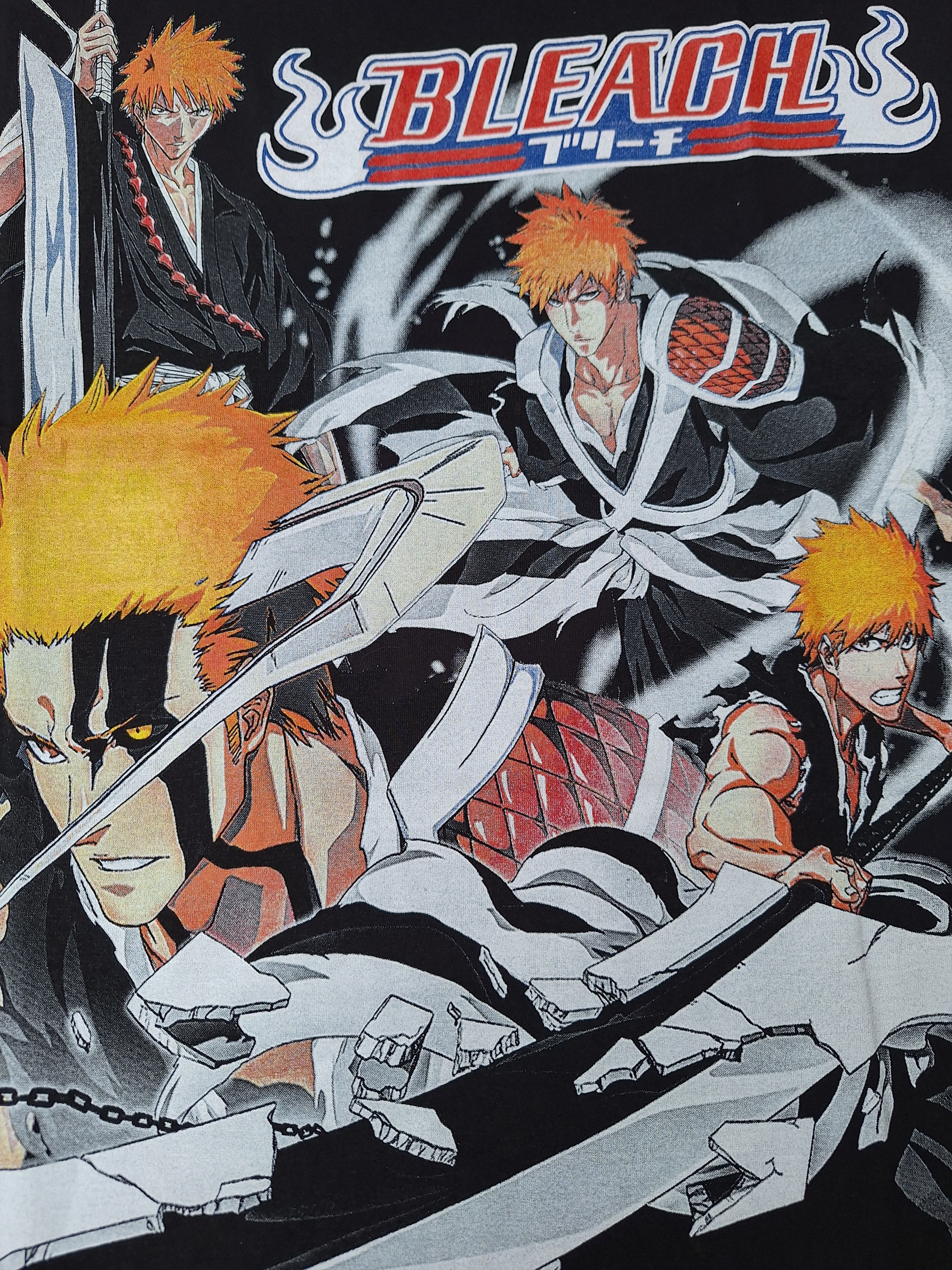 Japanese Brand 🔥RARE🔥 Bleach ichigo kurosaki movie anime graphic tee Size US L / EU 52-54 / 3 - 4 Thumbnail