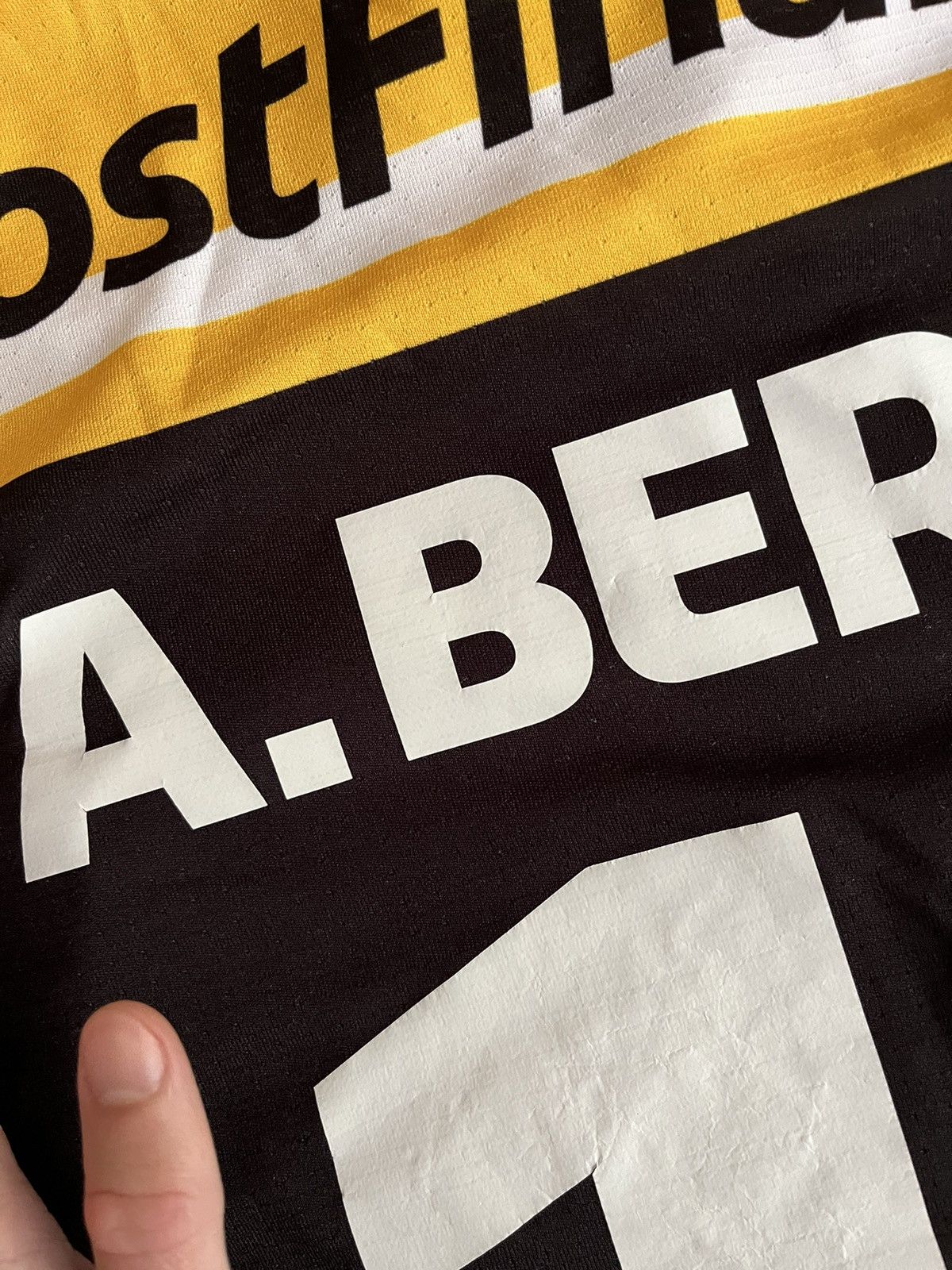 Other Sc Bern Switzerland #11 Berger Hockey Vintage Jersey Size US S / EU 44-46 / 1 - 16 Thumbnail