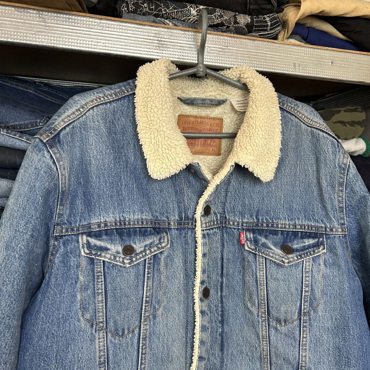 Levi's Mens Levis Multipocket Denim Fleece button jacket Size US XL / EU 56 / 4 - 2 Thumbnail