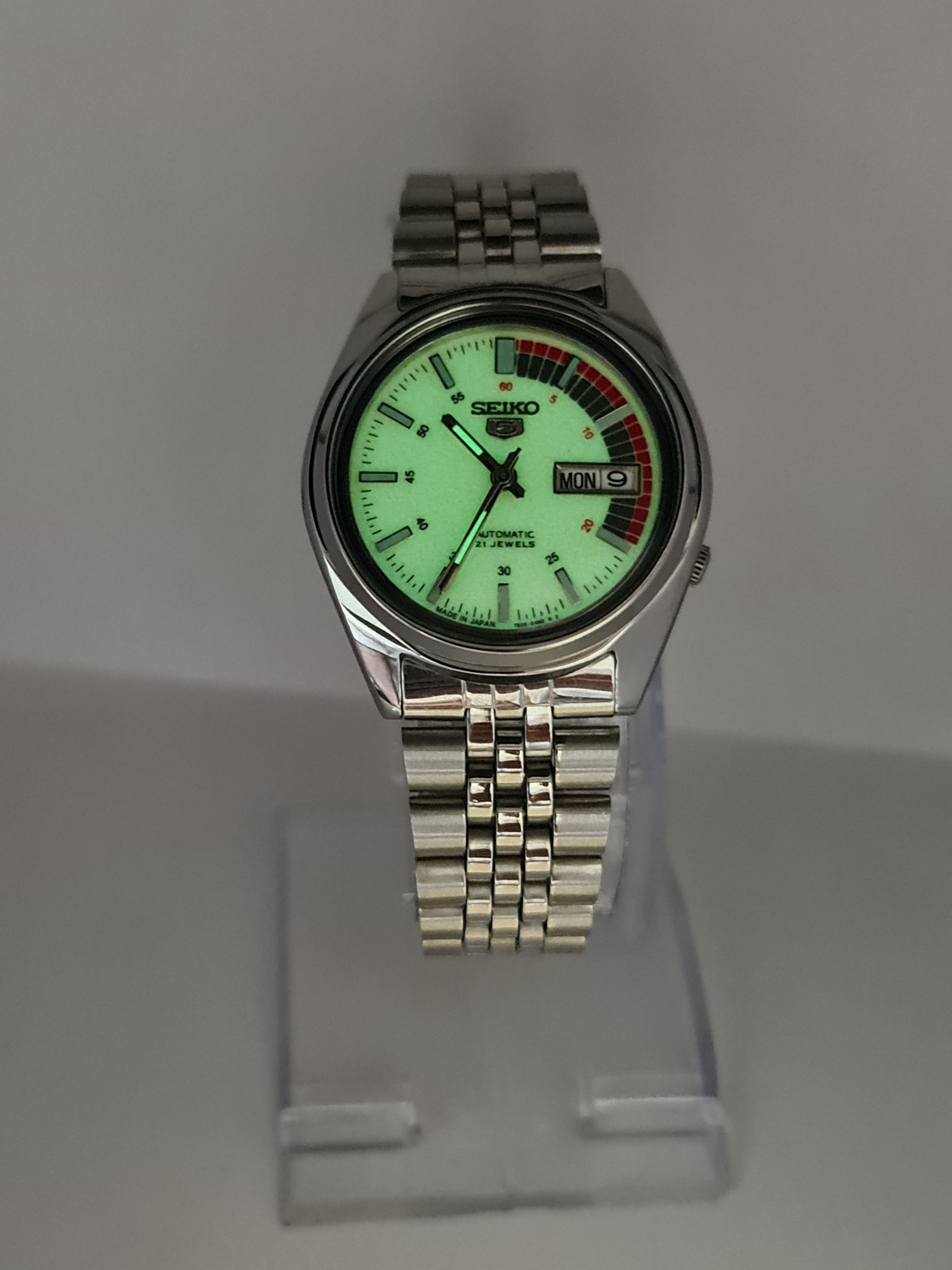 Seiko Seiko 5 Automatic Baton Dial Wrist Watch Day/Date Japan Size 36 - 14 Thumbnail