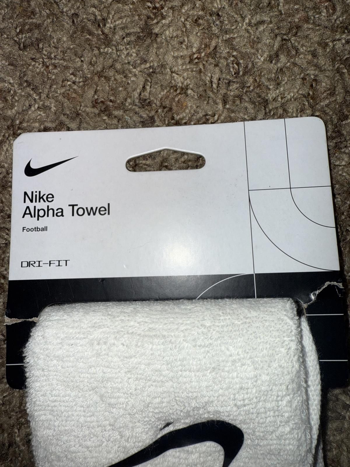Nike Nike Alpha Football Quarterback White Black Towel Size ONE SIZE - 3 Thumbnail