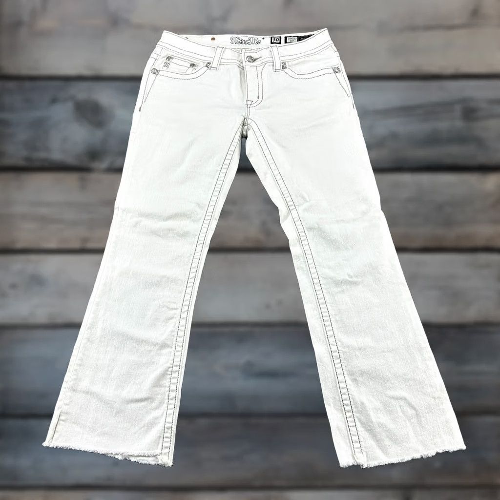 Miss Me Miss Me Jeans Womens 30x28 White Bootcut Denim 5-Pocket Distressed Hemmed Light Wash Thick Stitch Logo Vintage: No Mens Womens Girls Size 30" / US 8 / IT 44 - 1 Thumbnail