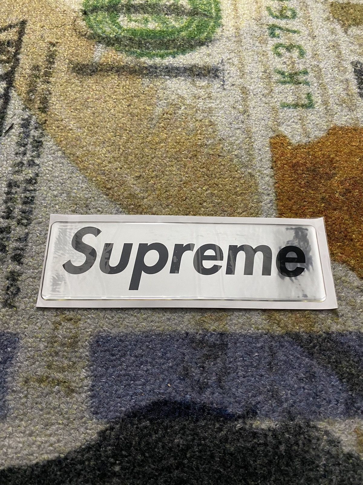 Supreme Supreme Plastic Box Logo Sticker Silver Size ONE SIZE - 1 Thumbnail
