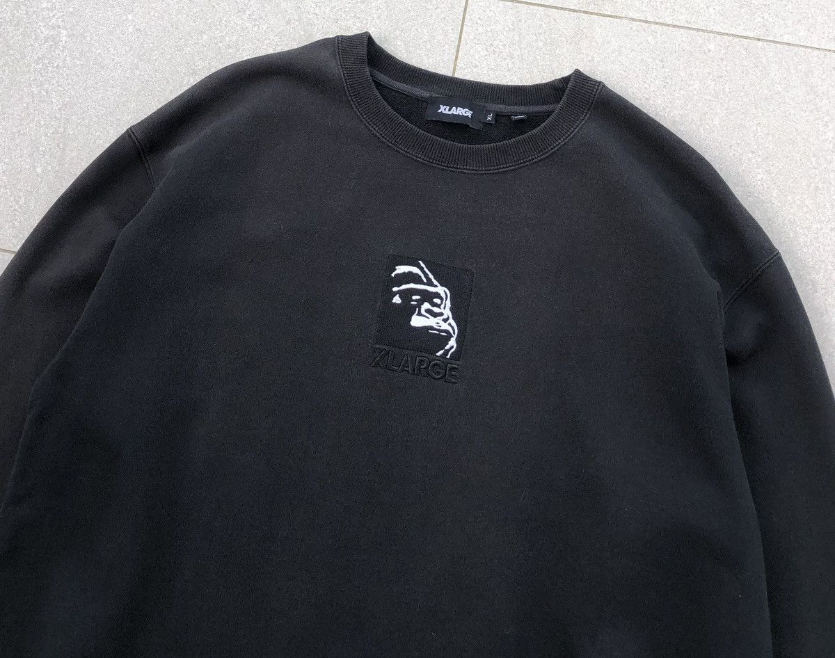 Xlarge Vintage X-Large Gorilla Logo Faded Crewneck Size US XL / EU 56 / 4 - 4 Thumbnail