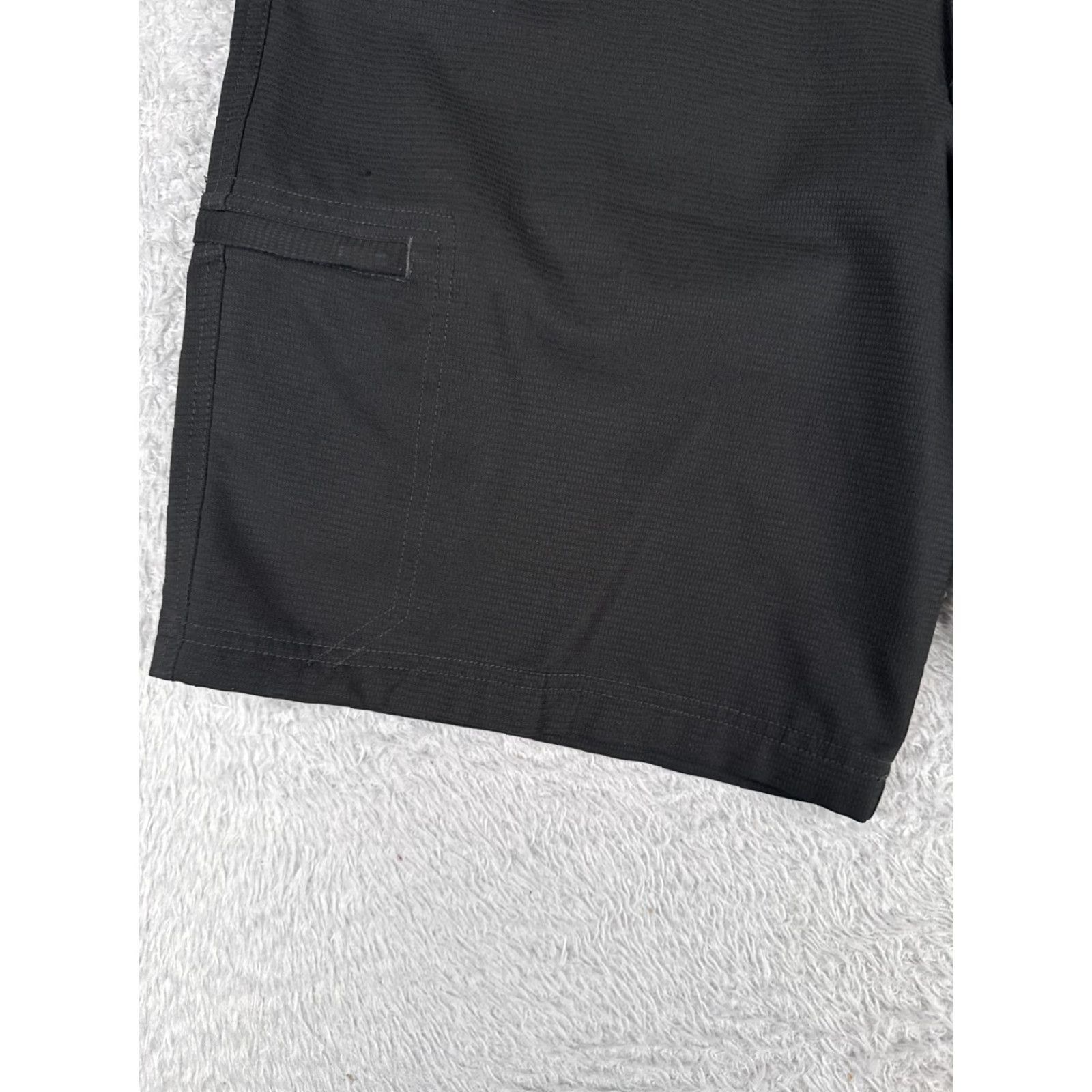 Champion Champion Shorts Men 34 Black Chino 100% Polyester Cargo Skate Beach Casual 34x10 Size US 34 / EU 50 - 3 Thumbnail