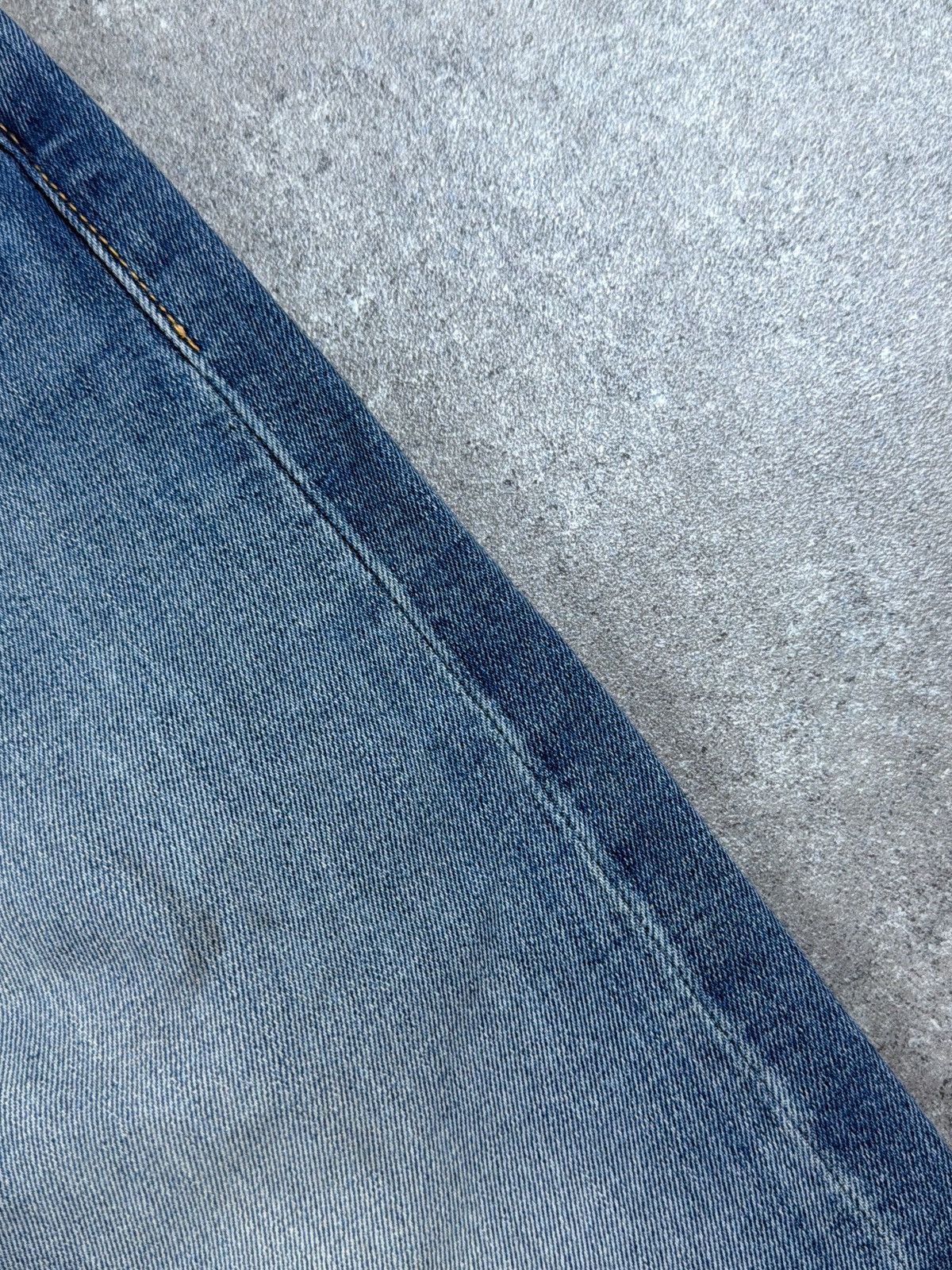 Levi's Vintage 00s Levi’s 501 Japan - Faded Mud Wash, Distressed Size US 31 - 8 Thumbnail