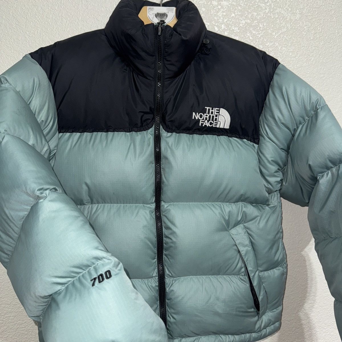 The North Face Vintage Northface Oversized Nuptse 700 Light Teal And Black Size XS / US 0-2 / IT 36-38 - 2 Thumbnail