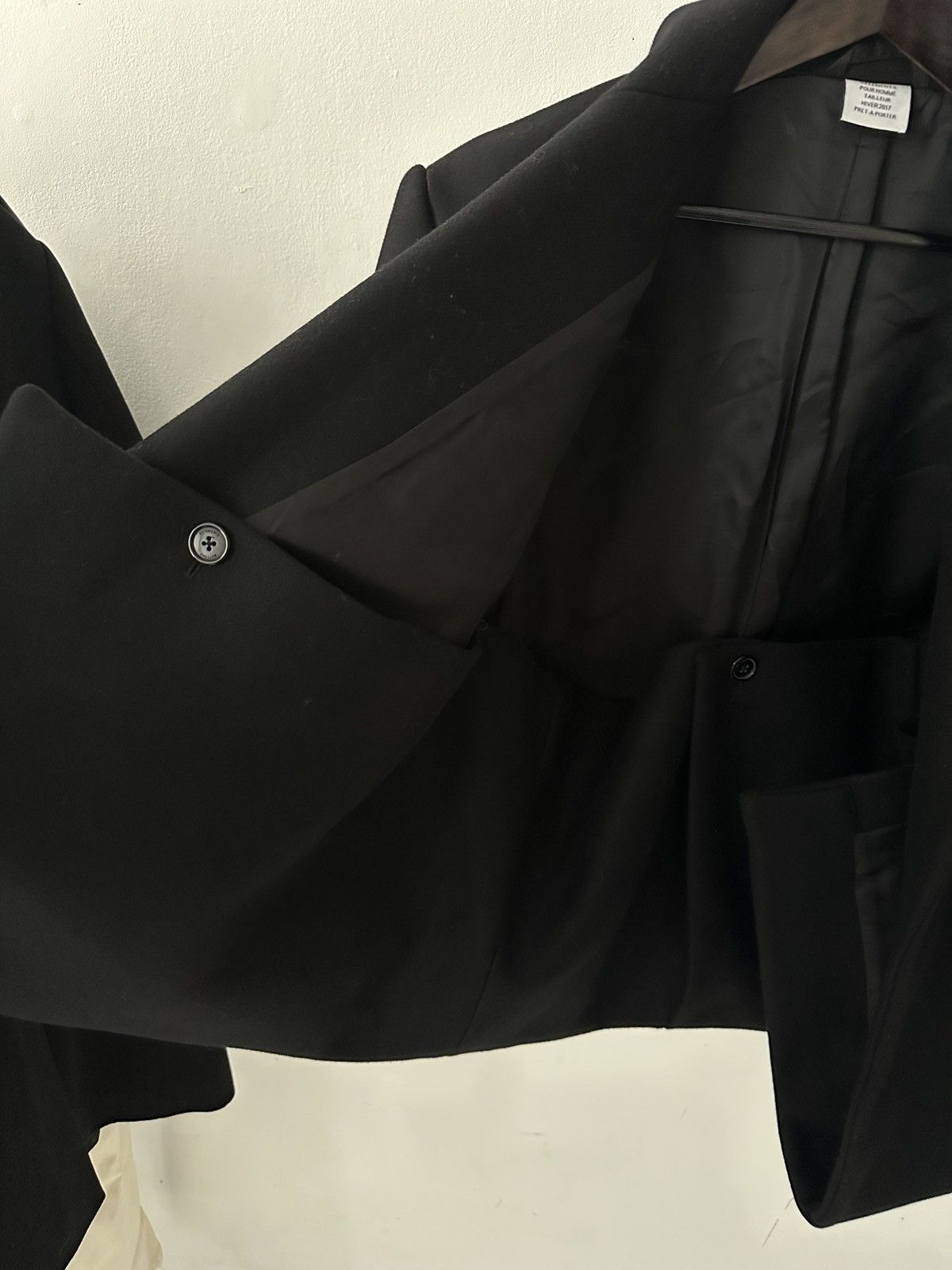Vetements Vetements 2017 Transforming Oversized Steroid Coat, Medium Size US L / EU 52-54 / 3 - 8 Thumbnail
