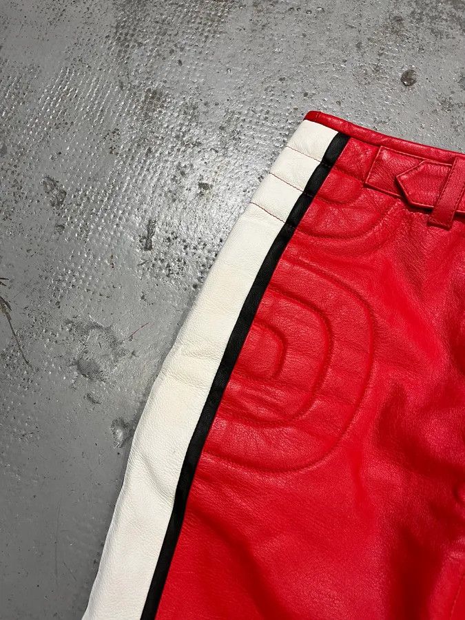 Moschino 2010s Moschino Couture Red Leather Contrast Stripe Skirt Size 27" / US 4 / IT 40 - 6 Thumbnail