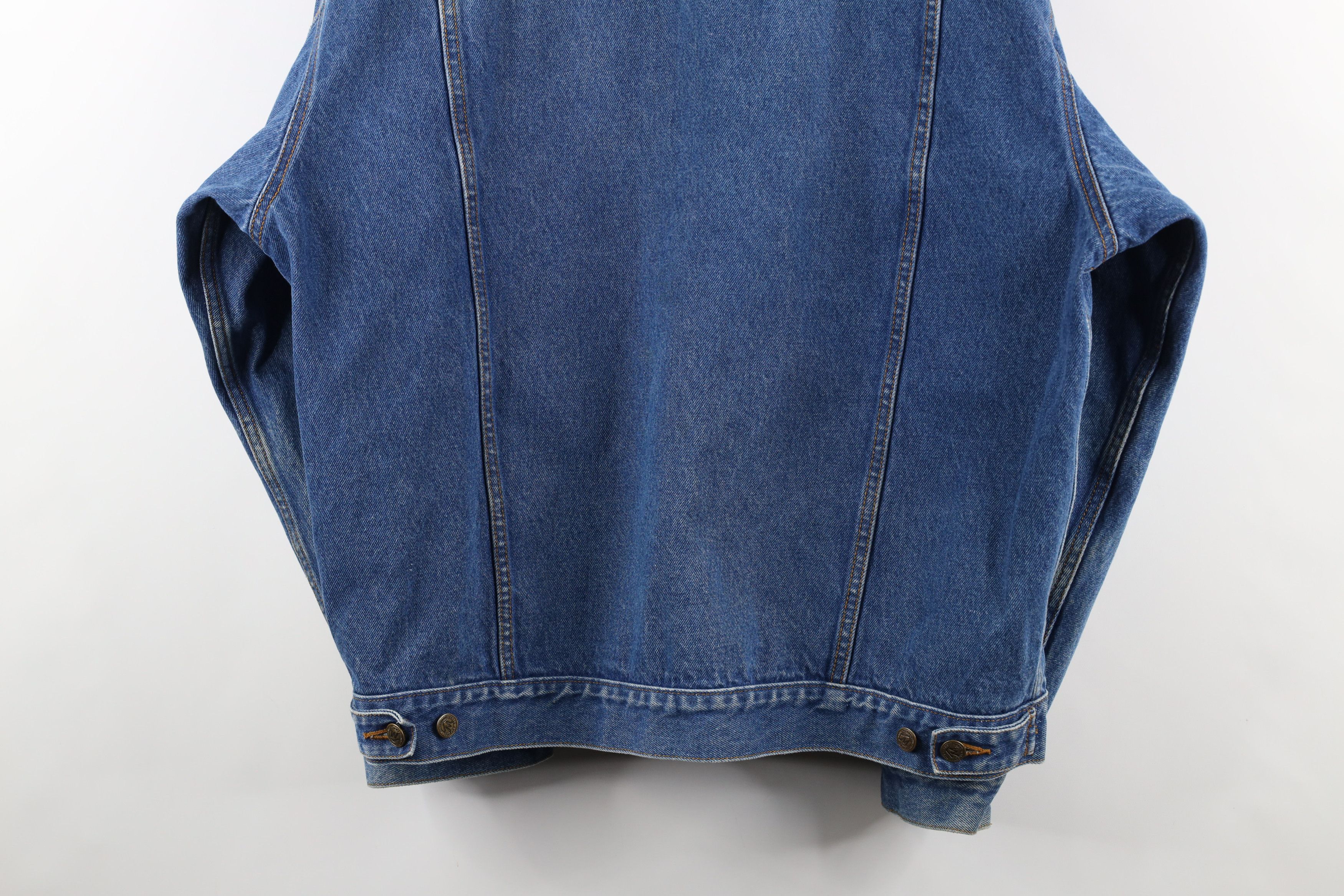 Marlboro × Vintage Vintage 90s Marlboro Leather Collar Denim Trucker Jacket Size US L / EU 52-54 / 3 - 14 Thumbnail