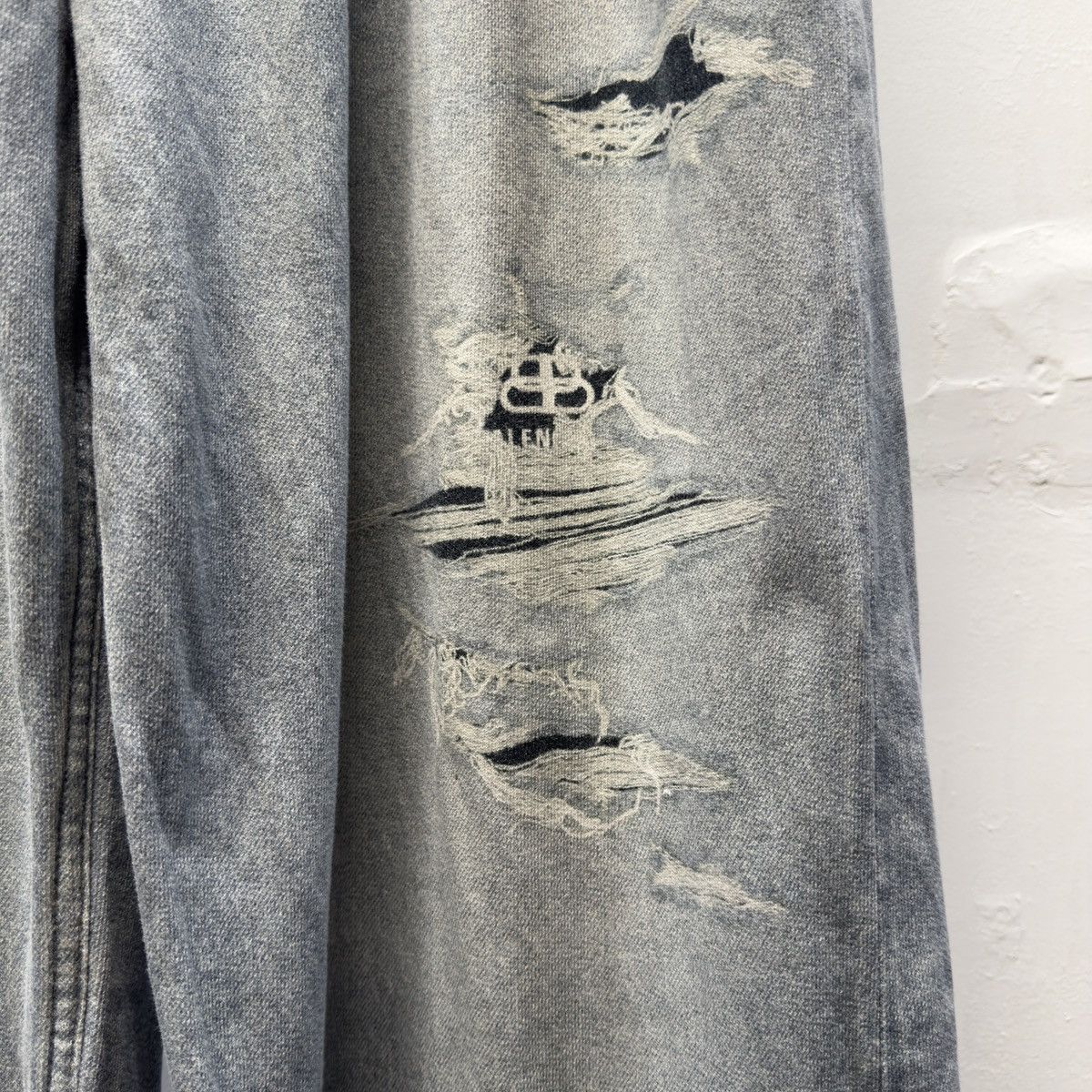 Balenciaga Balenciaga Winter 2021 Tromp L'oeil Denim Sweatpants Demna Size US 36 / EU 52 - 11 Thumbnail