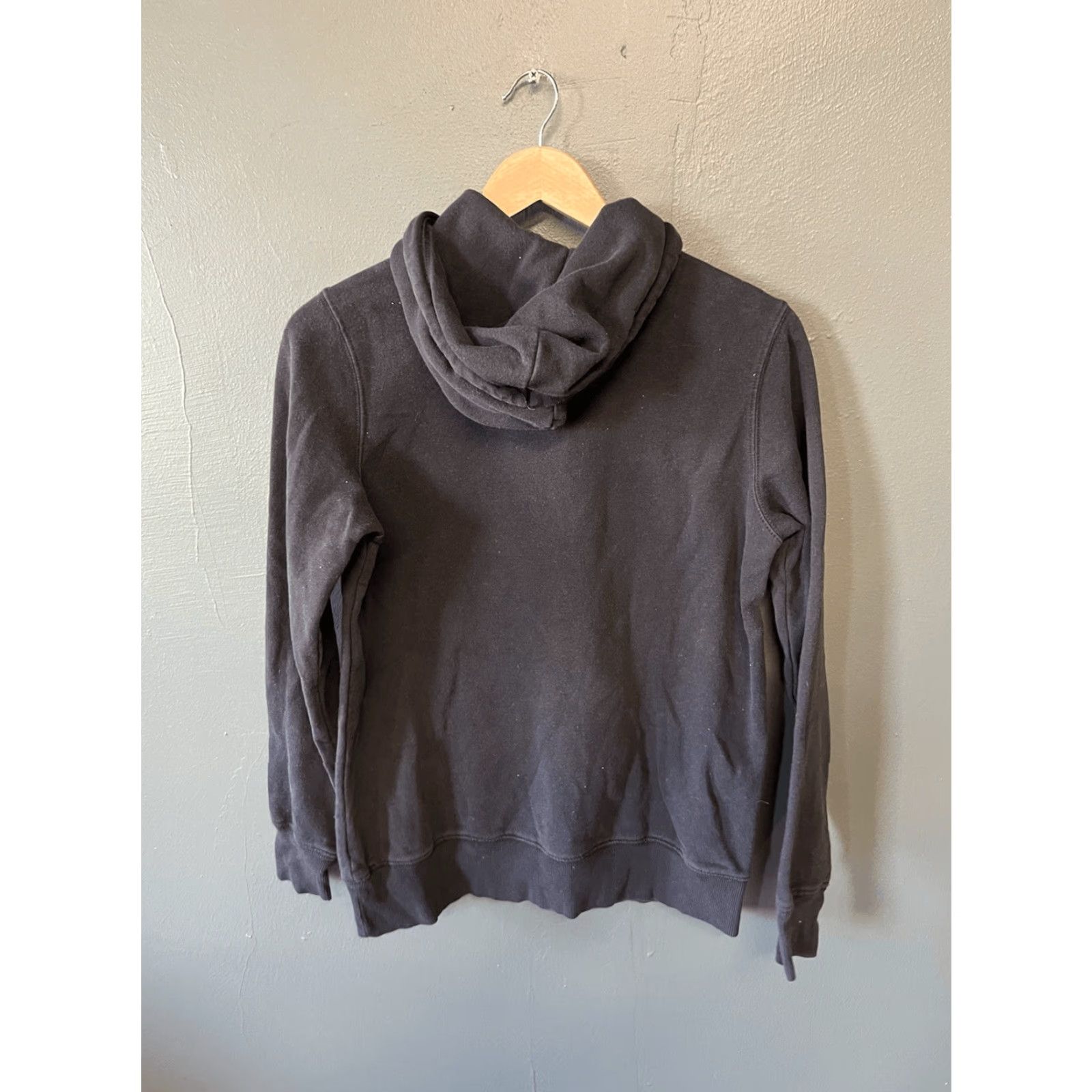 The North Face The North Face Womens Black Pullover Hooded Sweatshirt Size Small Size S / US 4 / IT 40 - 2 Thumbnail