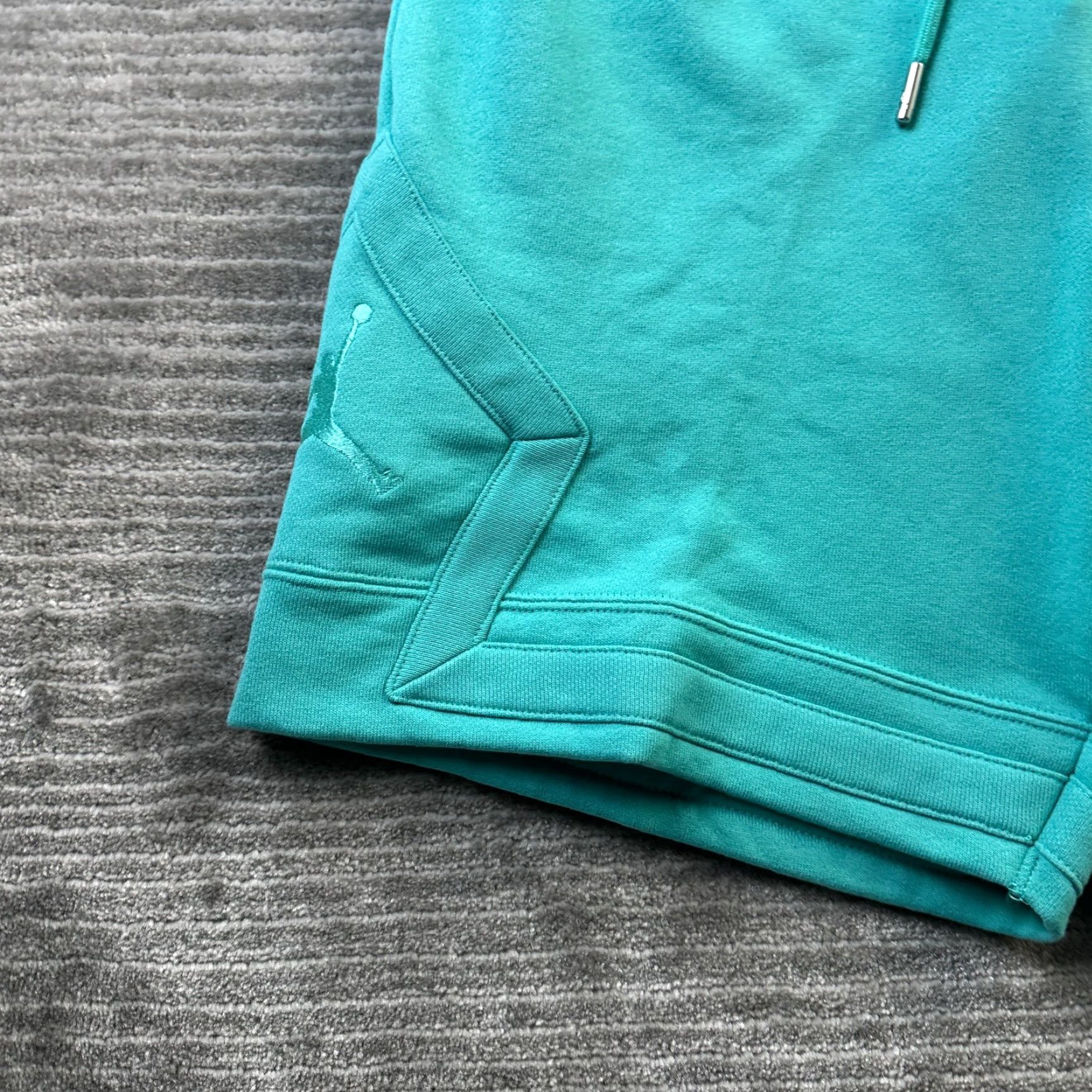 Jordan Brand Jordan Shorts Mens M Teal Blue Flight Fleece Diamond Nike Sports Activewear Athletic Pockets Drawstring Elastic Waist Regular Size US 31 - 4 Thumbnail